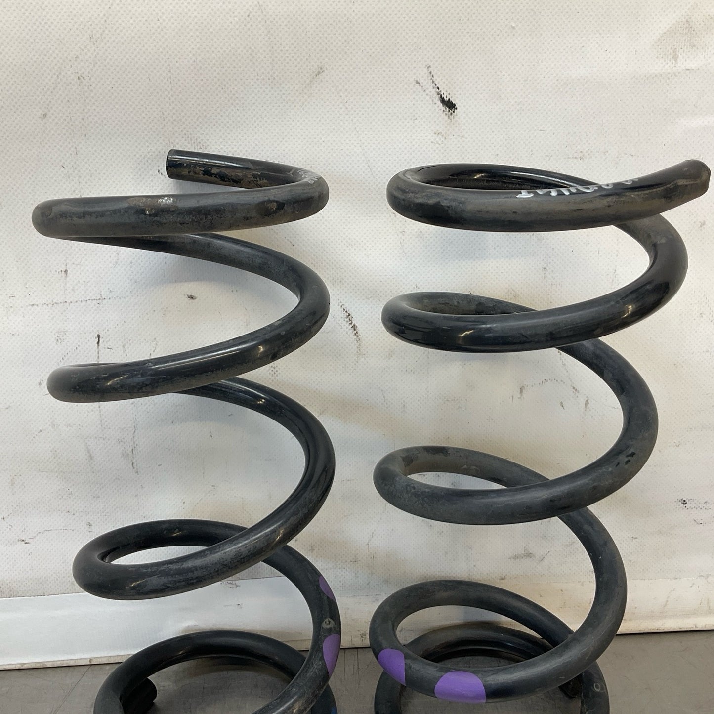 14-15 G37 Q60 Rear Suspension Coil Spring 55020JL01D Oem 12Bd4Gi - On Point Parts Inc