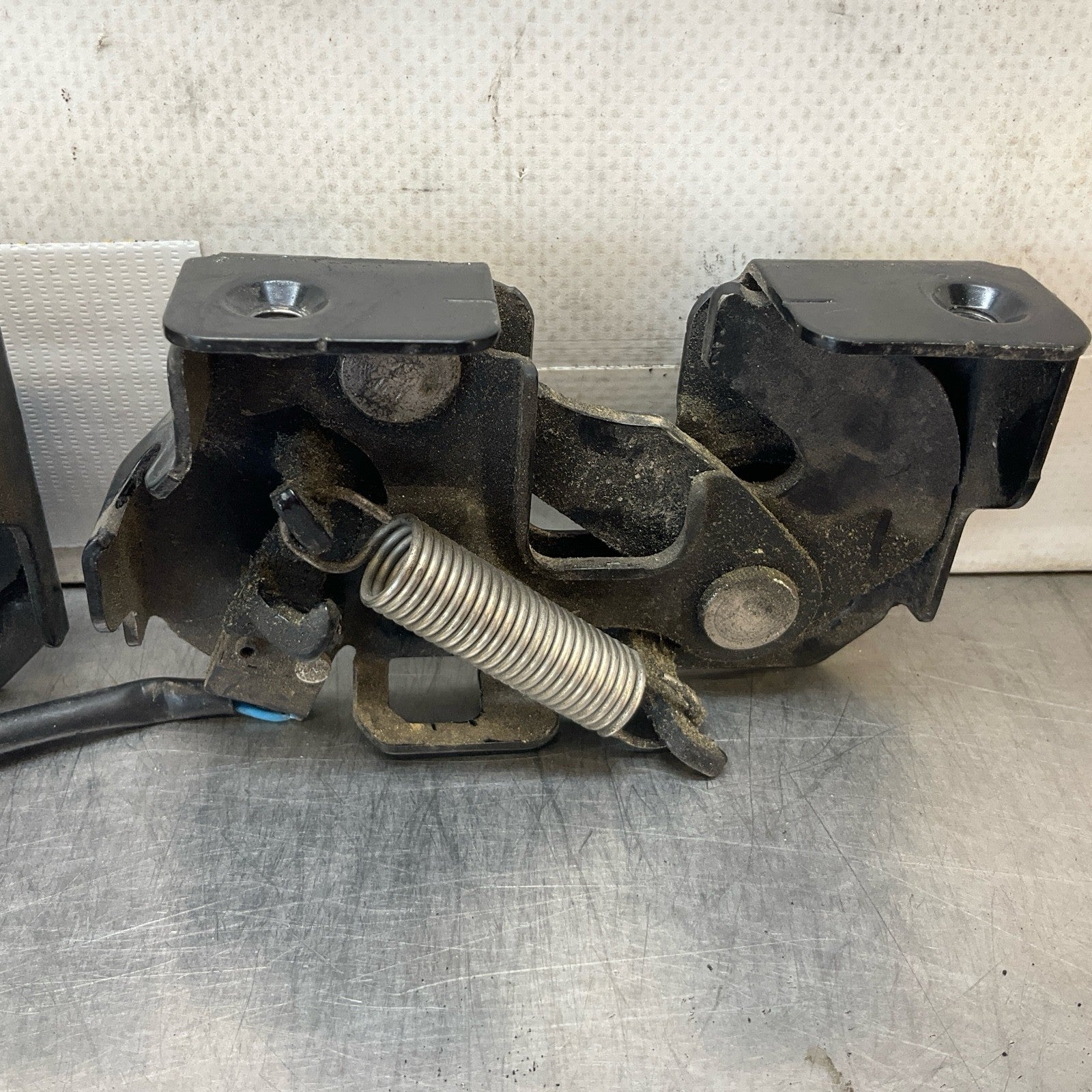 08-15 G37 Q60 Hood Lock Latch 65601JL60A 65601JL60C Oem 12Bd4Gi - On Point Parts Inc