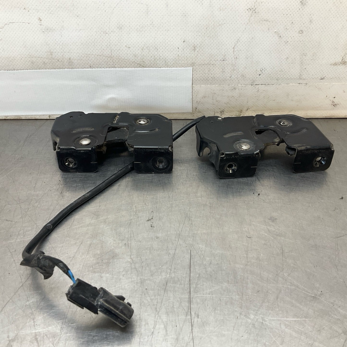 08-15 G37 Q60 Hood Lock Latch 65601JL60A 65601JL60C Oem 12Bd4Gi - On Point Parts Inc