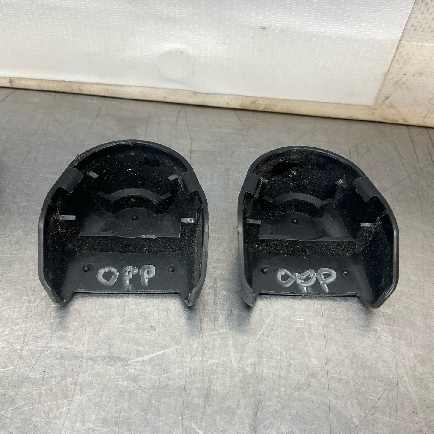 2015 Infiniti V36 G37 Front Seat Belt Mount Cover 87836CN001 Oem 12Bd4Gc - On Point Parts Inc