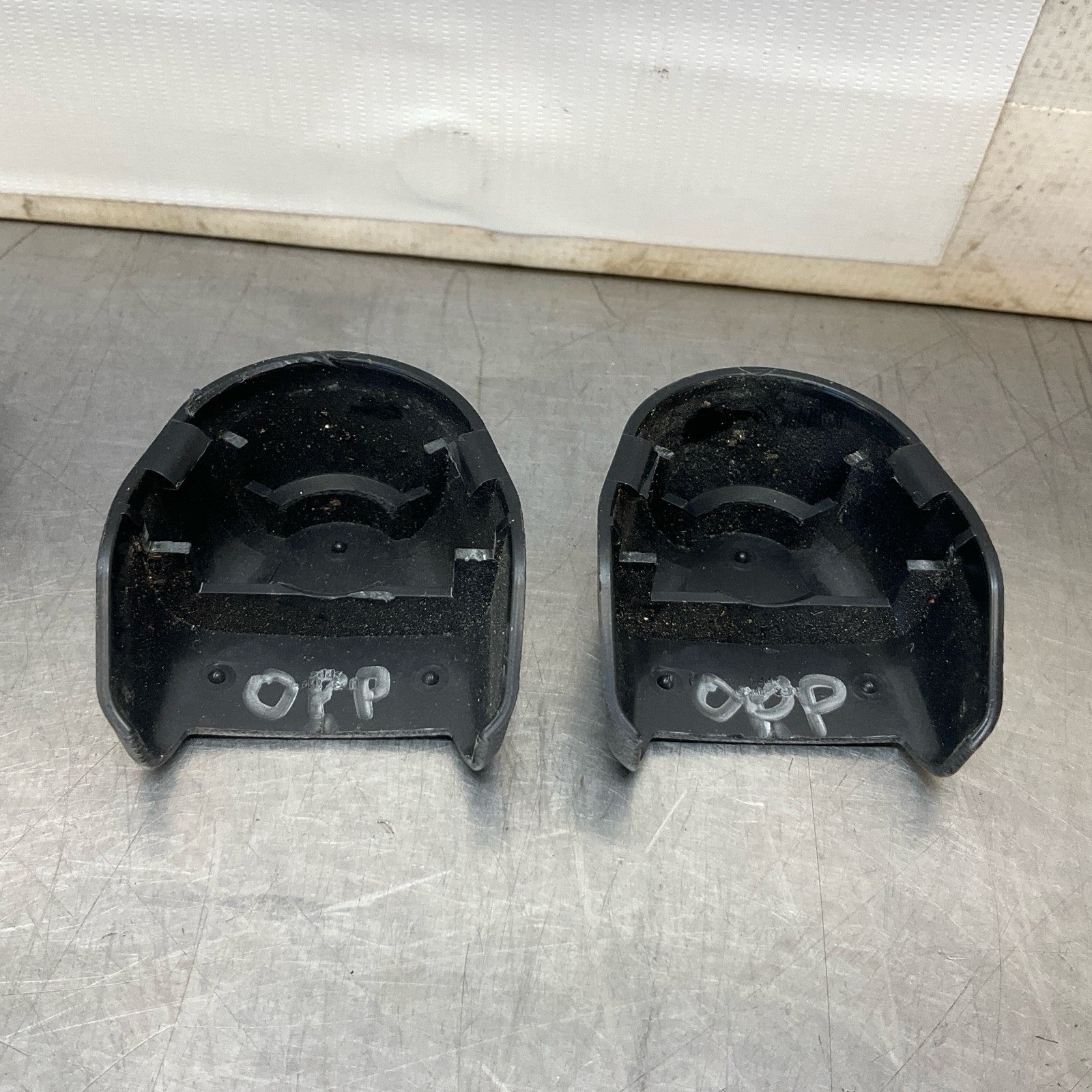 2015 Infiniti V36 G37 Front Seat Belt Mount Cover 87836CN001 Oem 12Bd4Gc - On Point Parts Inc