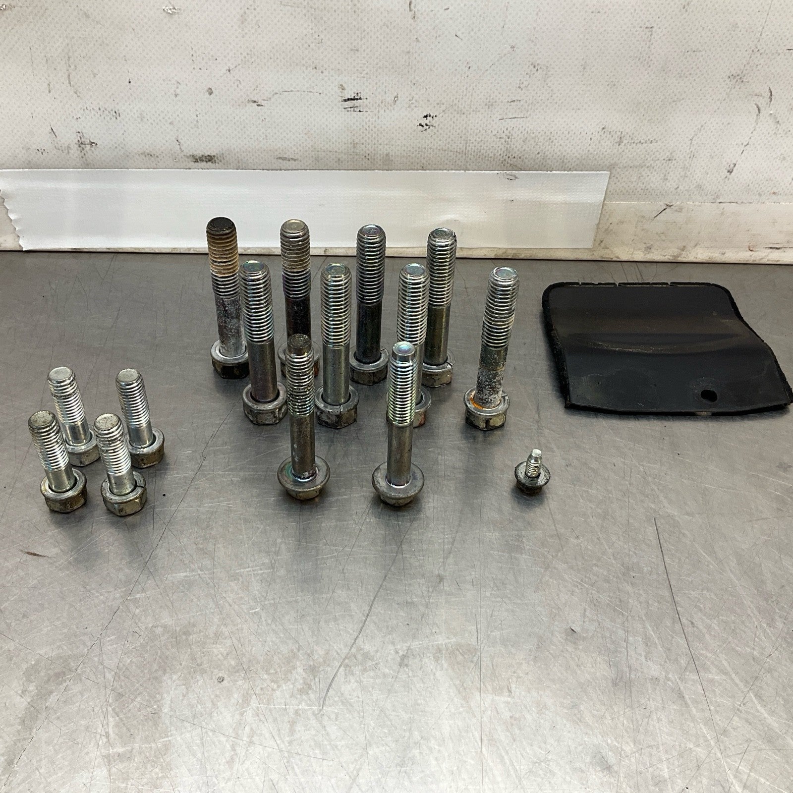 2015 Infiniti V36 G37 Automatic Transmission Hardware Bolts Oem 12Bd4Gi - On Point Parts Inc