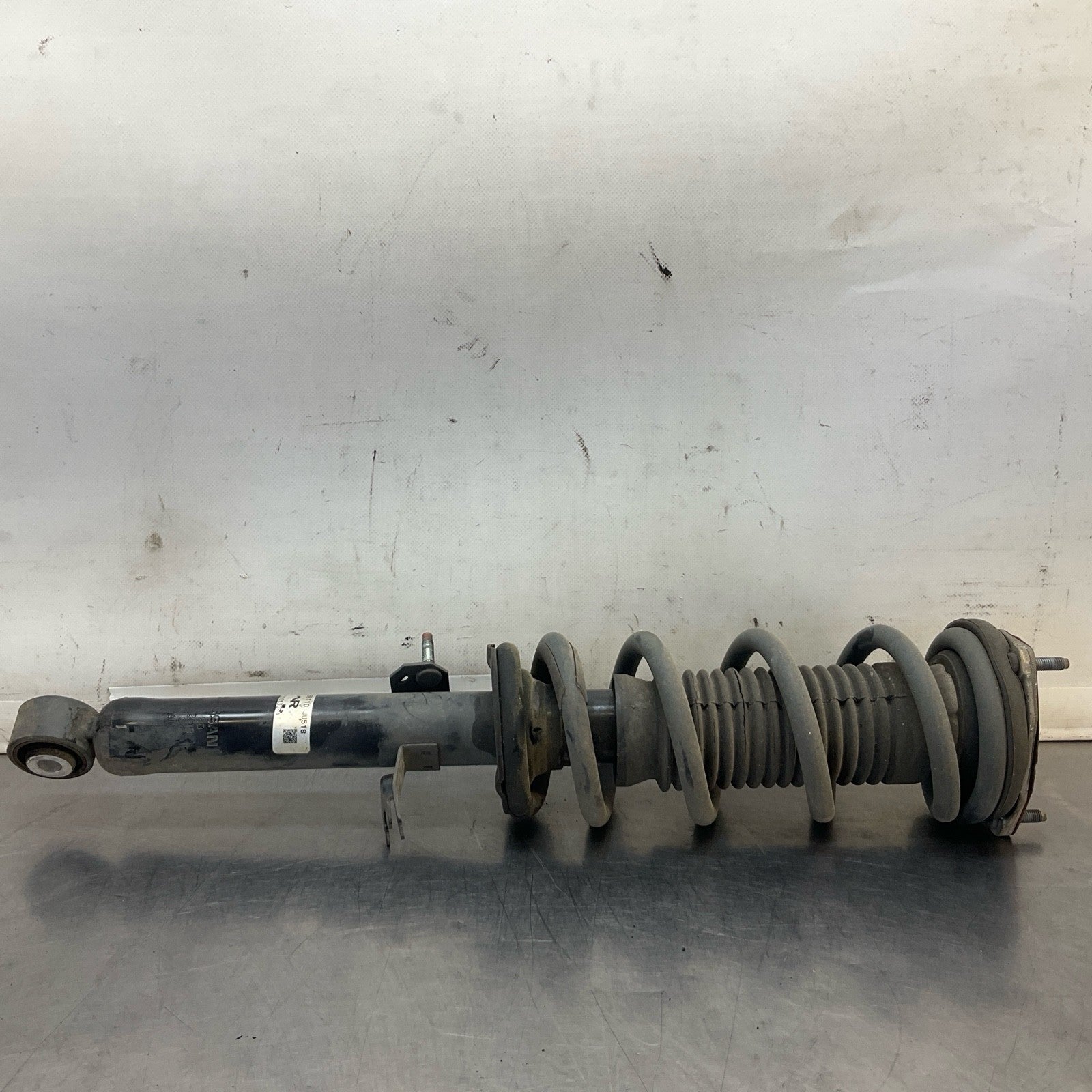 11-15 G37 Q60 Coupe Front Passenger Shock Strut E6110JL01C Oem 12Bd4Gk - On Point Parts Inc