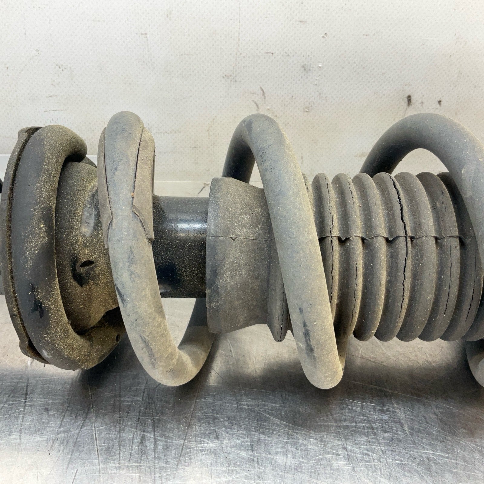 11-15 G37 Q60 Coupe Front Passenger Shock Strut E6110JL01C Oem 12Bd4Gk - On Point Parts Inc