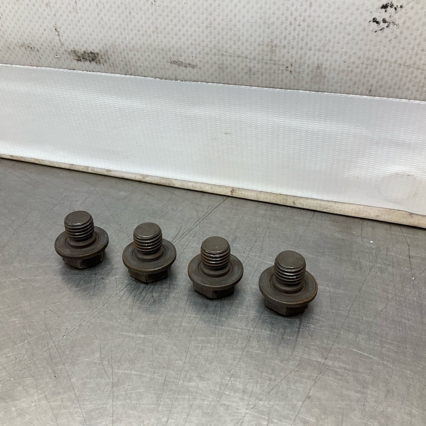 2015 Infiniti V36 G37 Torque Converter Hardware Bolts Oem 12Bd4Gi - On Point Parts Inc