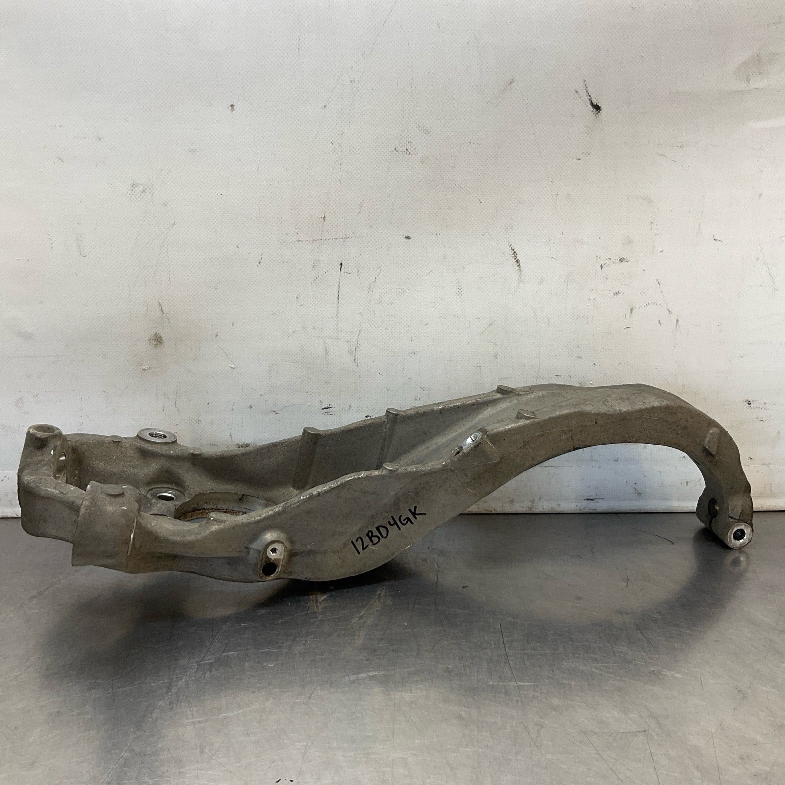 12-23 G37 Q60 Coupe Passenger Steering Knuckle Spindle 400144GA Oem 12Bd4Gk - On Point Parts Inc