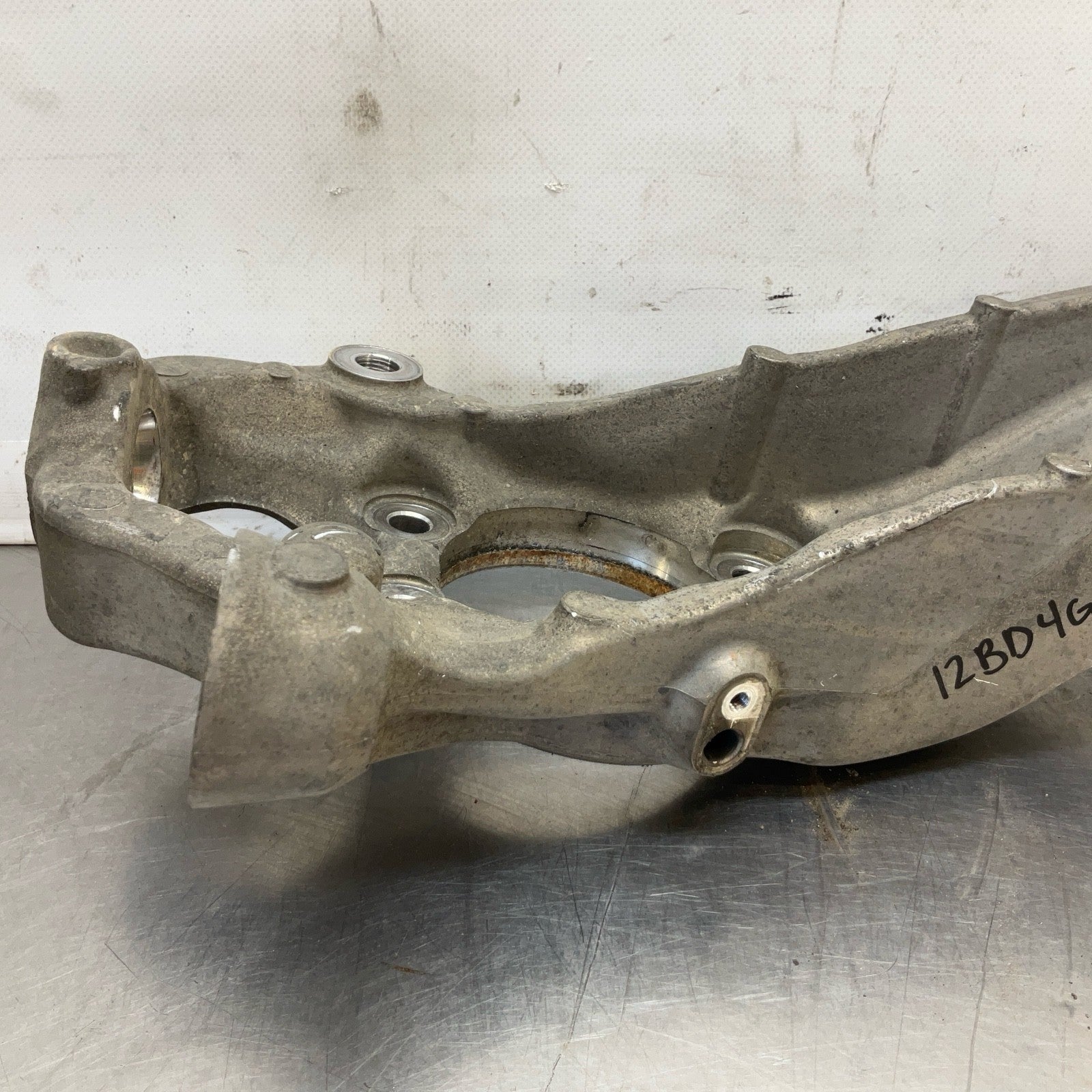 12-23 G37 Q60 Coupe Passenger Steering Knuckle Spindle 400144GA Oem 12Bd4Gk - On Point Parts Inc