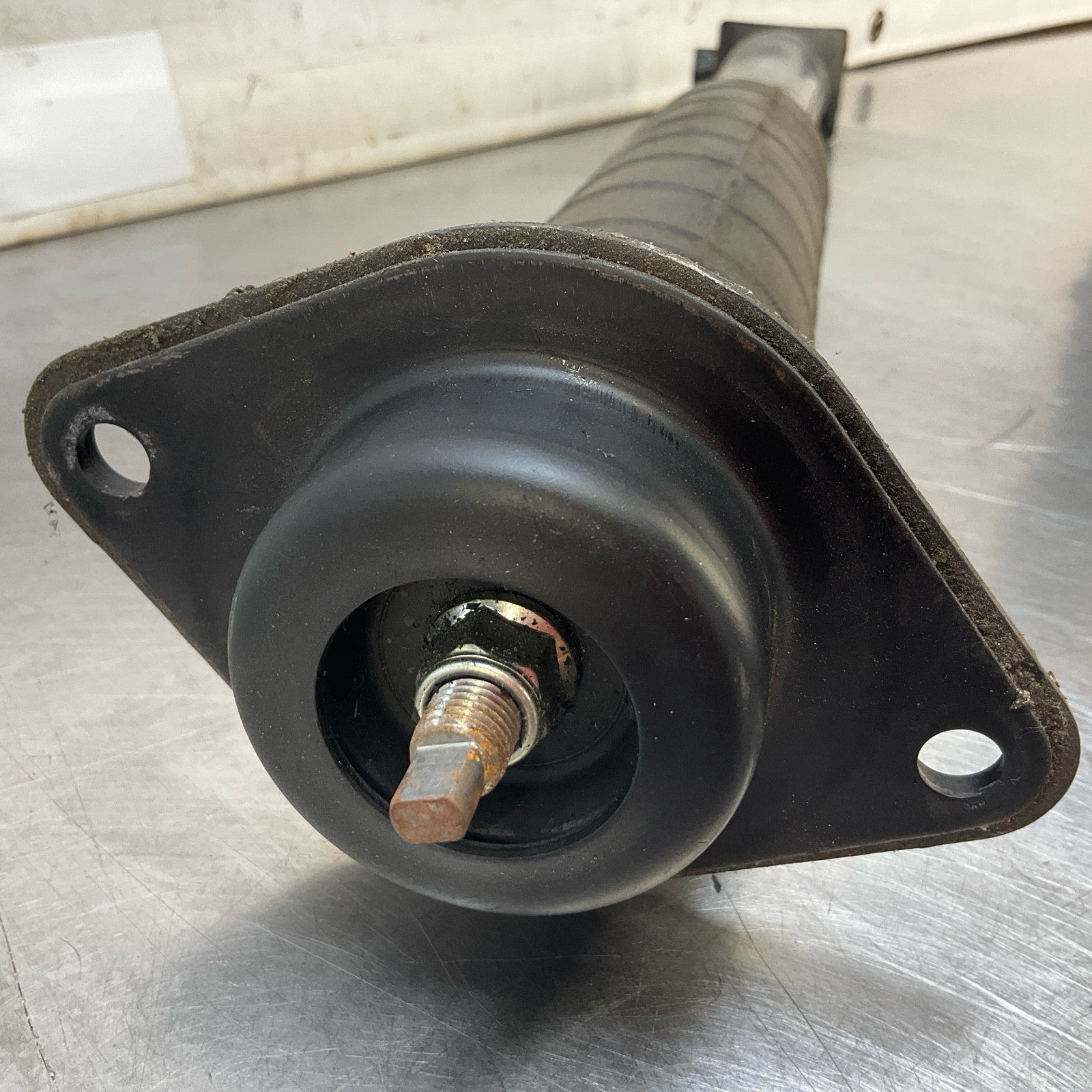 11-15 G37 Q60 Coupe Rear Passenger Suspension Shock Strut E6210JU50A Oem 12Bd4Gk - On Point Parts Inc