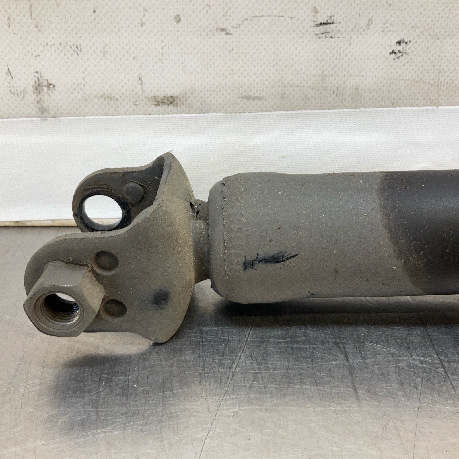 11-15 G37 Q60 Coupe Rear Driver Suspension Shock Strut E6210JU50A Oem 12Bd4Gg - On Point Parts Inc