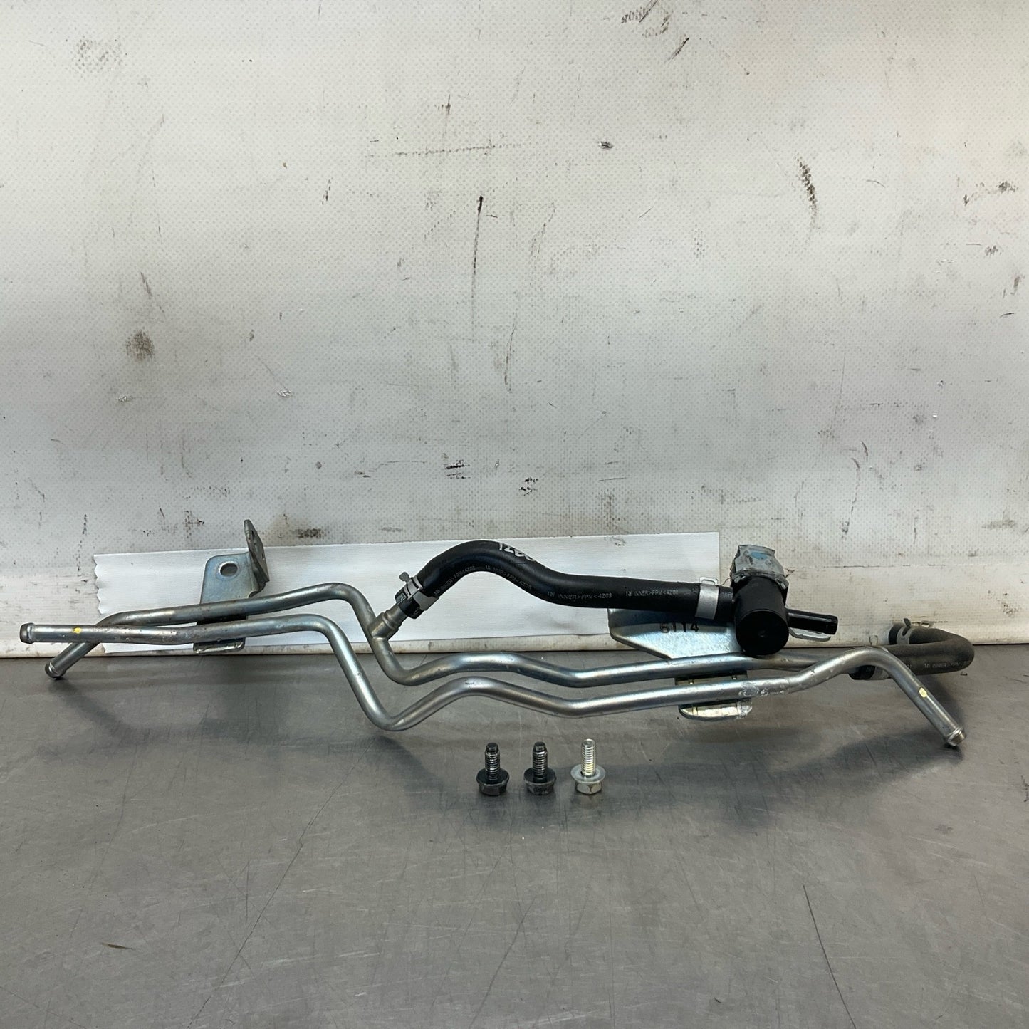 2015 Infiniti V36 G37 Fuel Crossover Lines Oem 12Bd4Gi - On Point Parts Inc