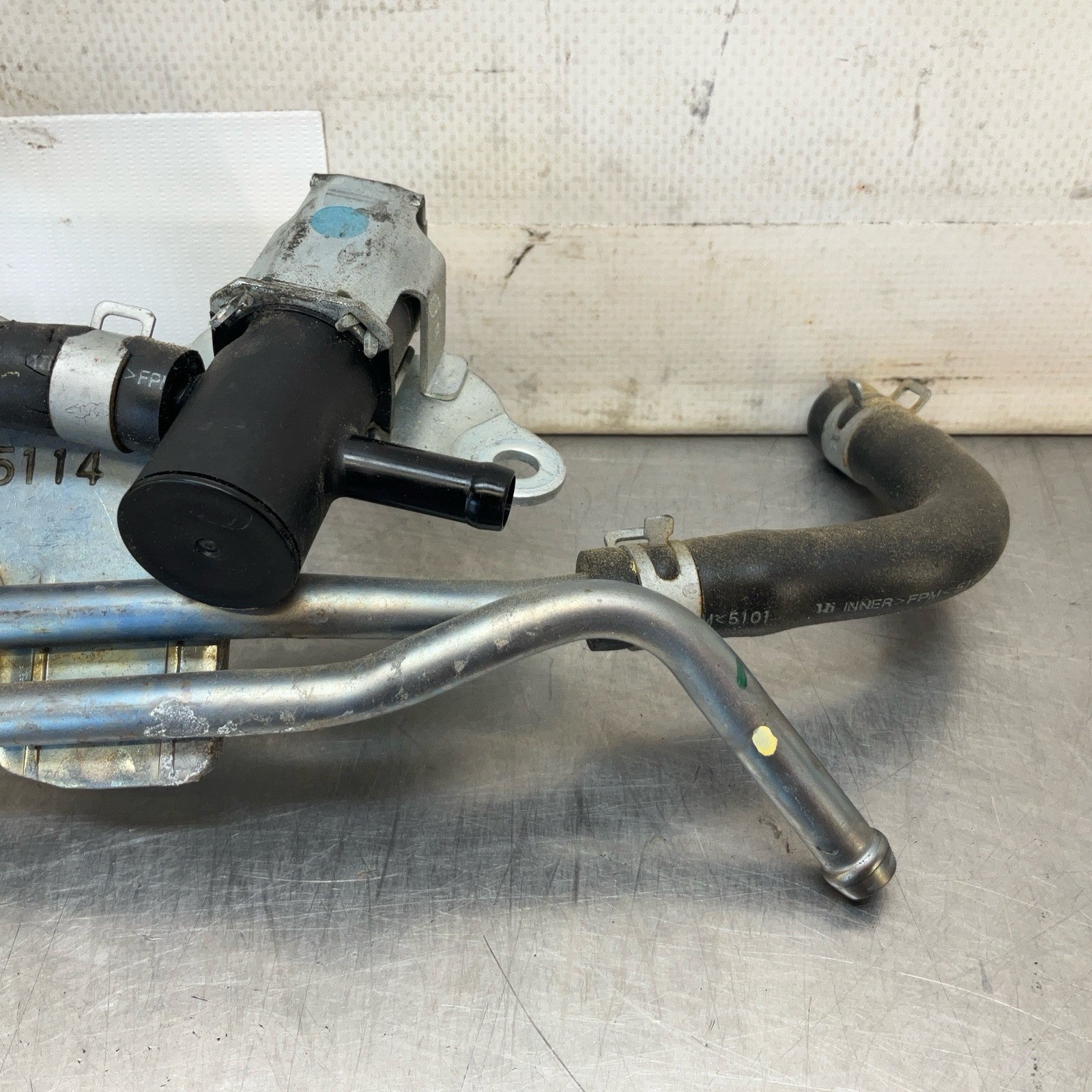 2015 Infiniti V36 G37 Fuel Crossover Lines Oem 12Bd4Gi - On Point Parts Inc