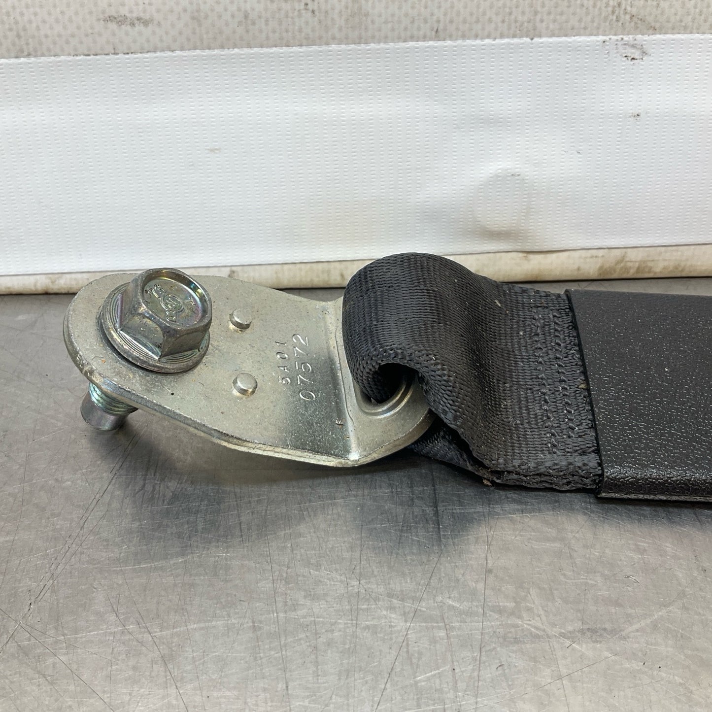 2015 Infiniti V36 G37 Rear Passenger Seat Belt Buckle Oem 12Bd4Ge - On Point Parts Inc