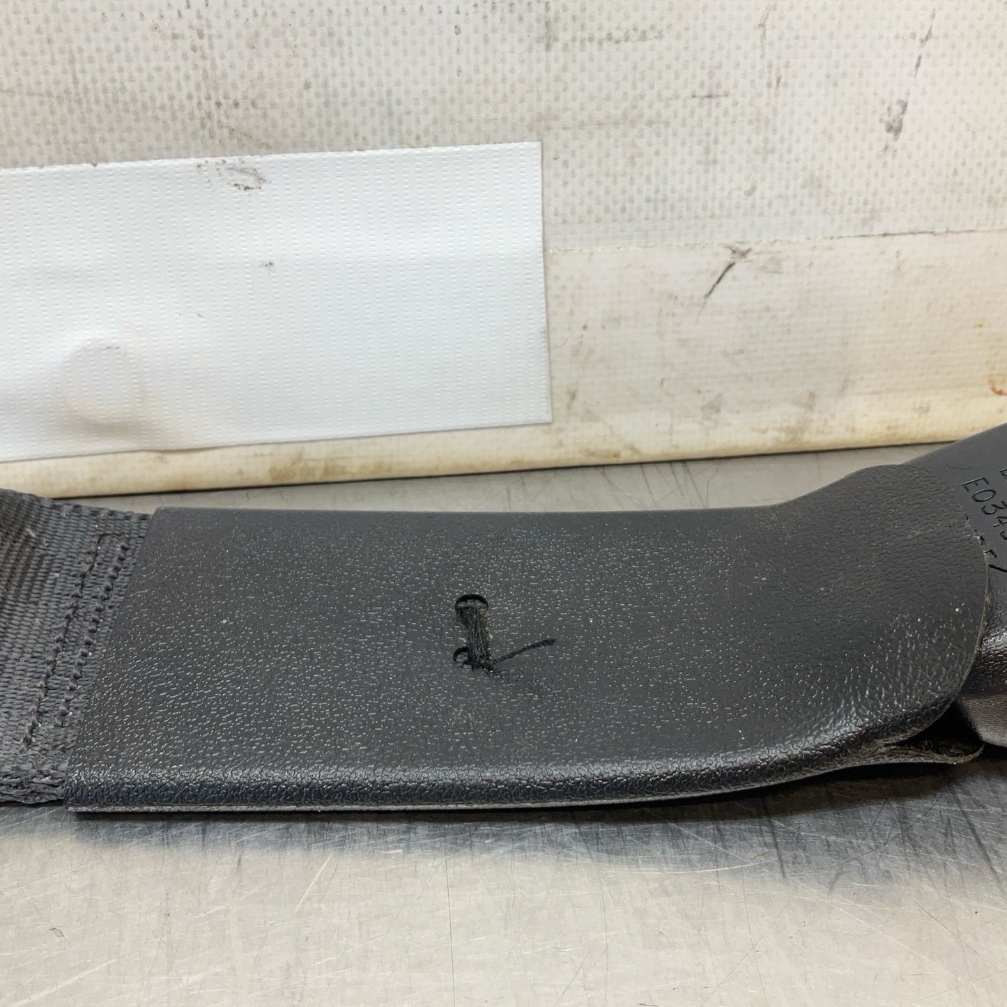2015 Infiniti V36 G37 Rear Passenger Seat Belt Buckle Oem 12Bd4Ge - On Point Parts Inc