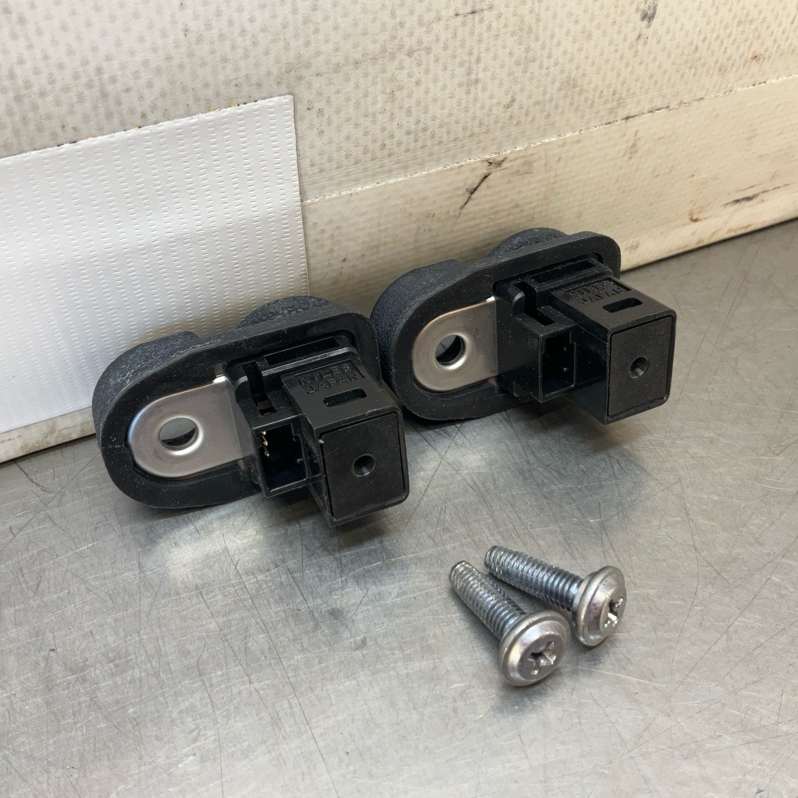 2015 Infiniti V36 G37 Door Ajar Switch 25360AD000 Oem 12Bd4Gc - On Point Parts Inc