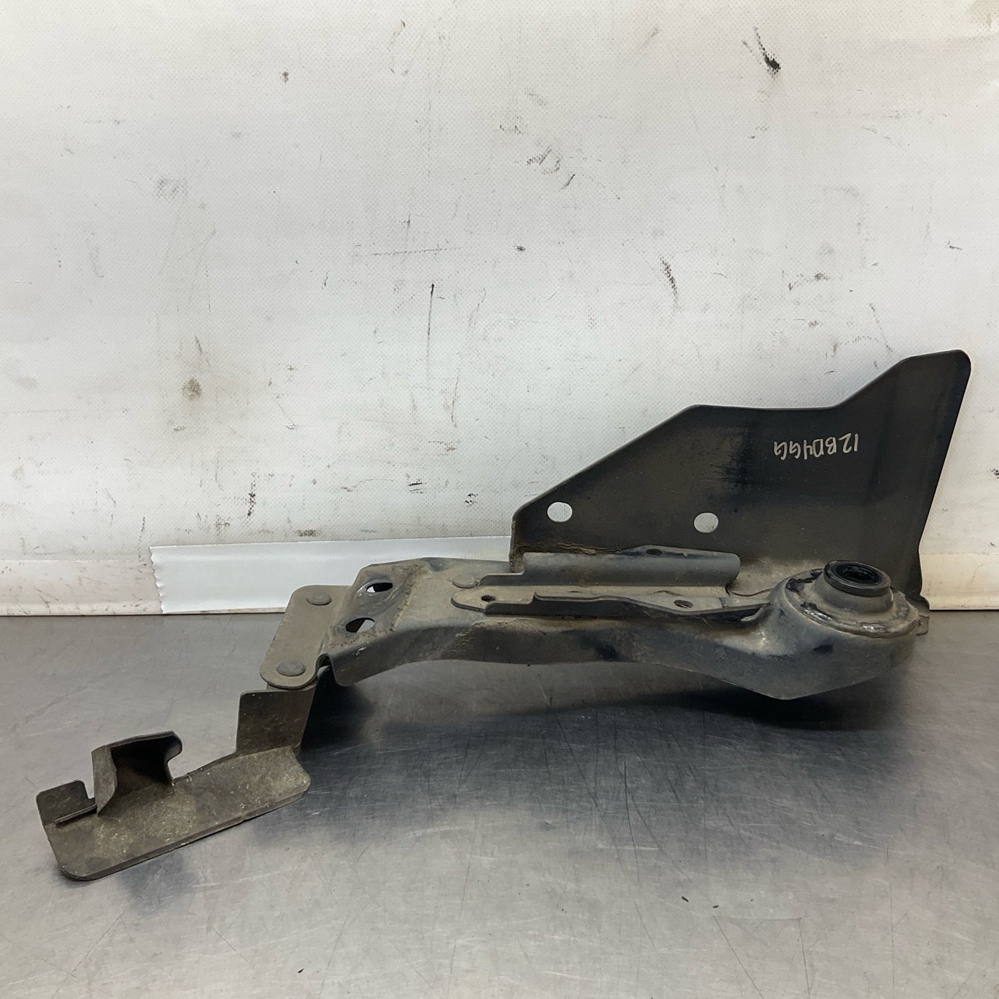 08-15 G37 Q60 Coupe Rear Driver Subframe Mount Stay Brace 554521ND3A Oem 12Bd4Gg - On Point Parts Inc