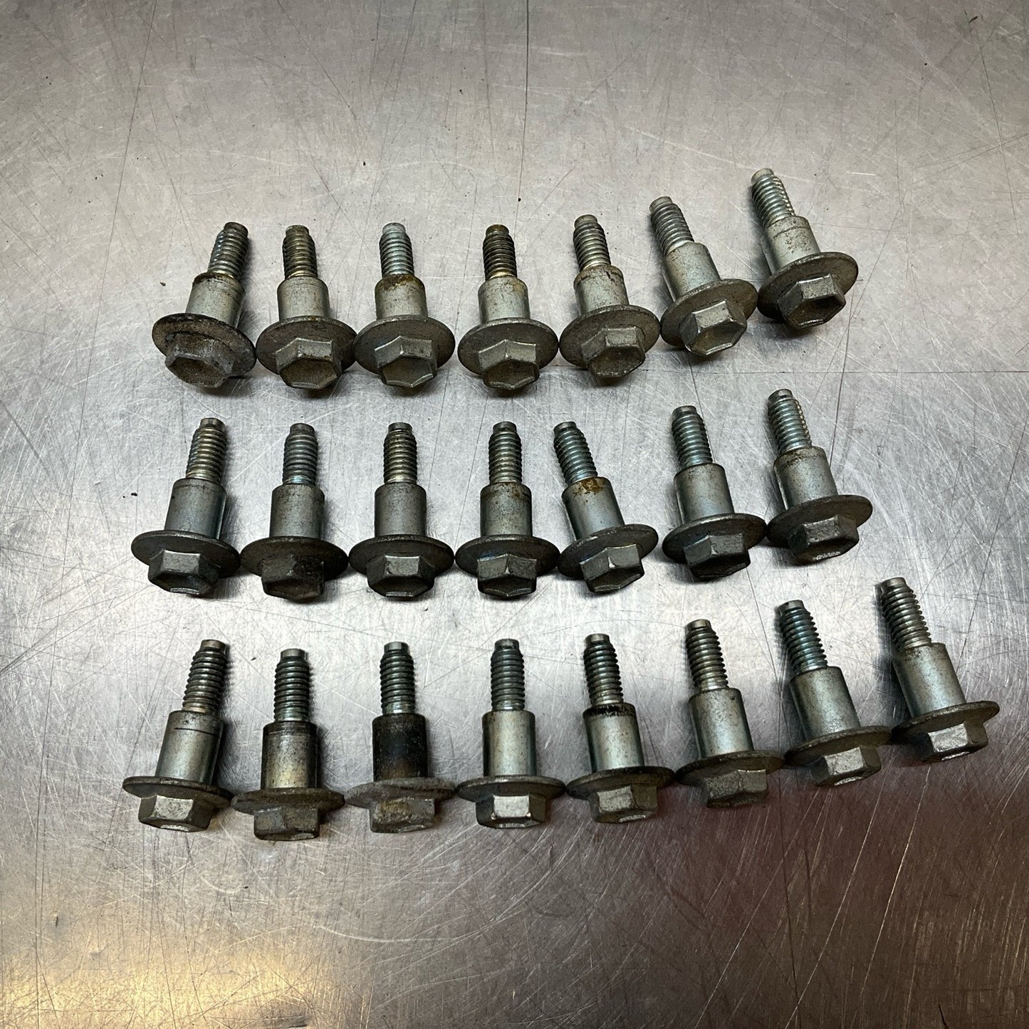 2015 Infiniti V36 G37 Valve Cover Bolts Oem 12Bd4Gi - On Point Parts Inc