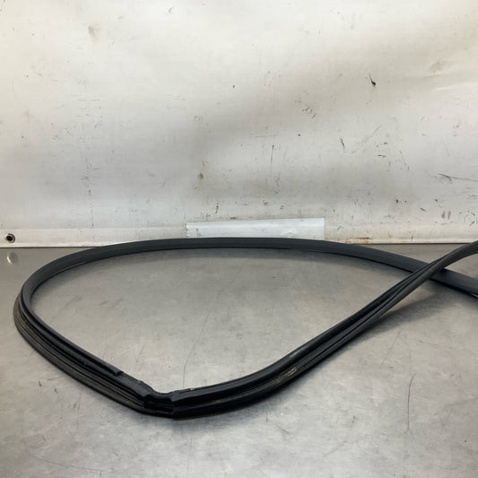 2015 Infiniti V36 G37 Passenger Coupe Door Frame Weatherstrip Oem 12Bd4Ge - On Point Parts Inc