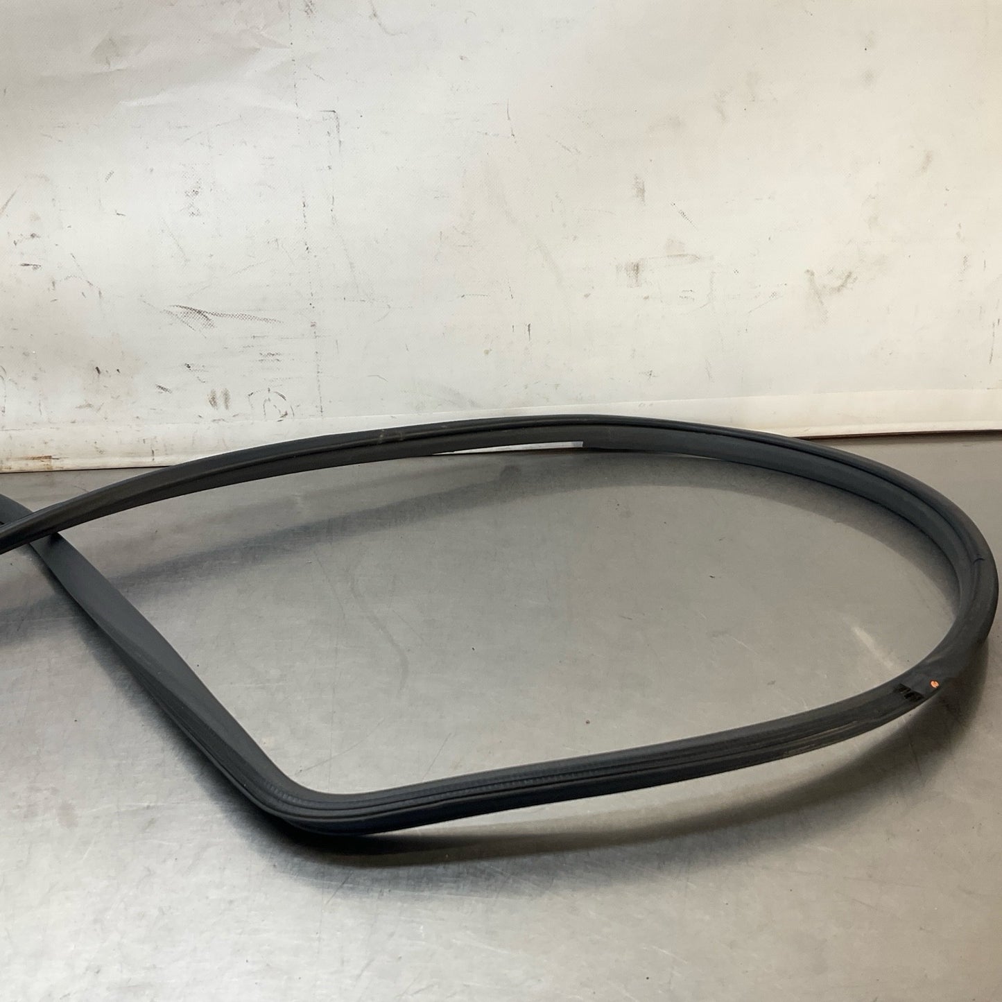 2015 Infiniti V36 G37 Passenger Coupe Door Frame Weatherstrip Oem 12Bd4Ge - On Point Parts Inc