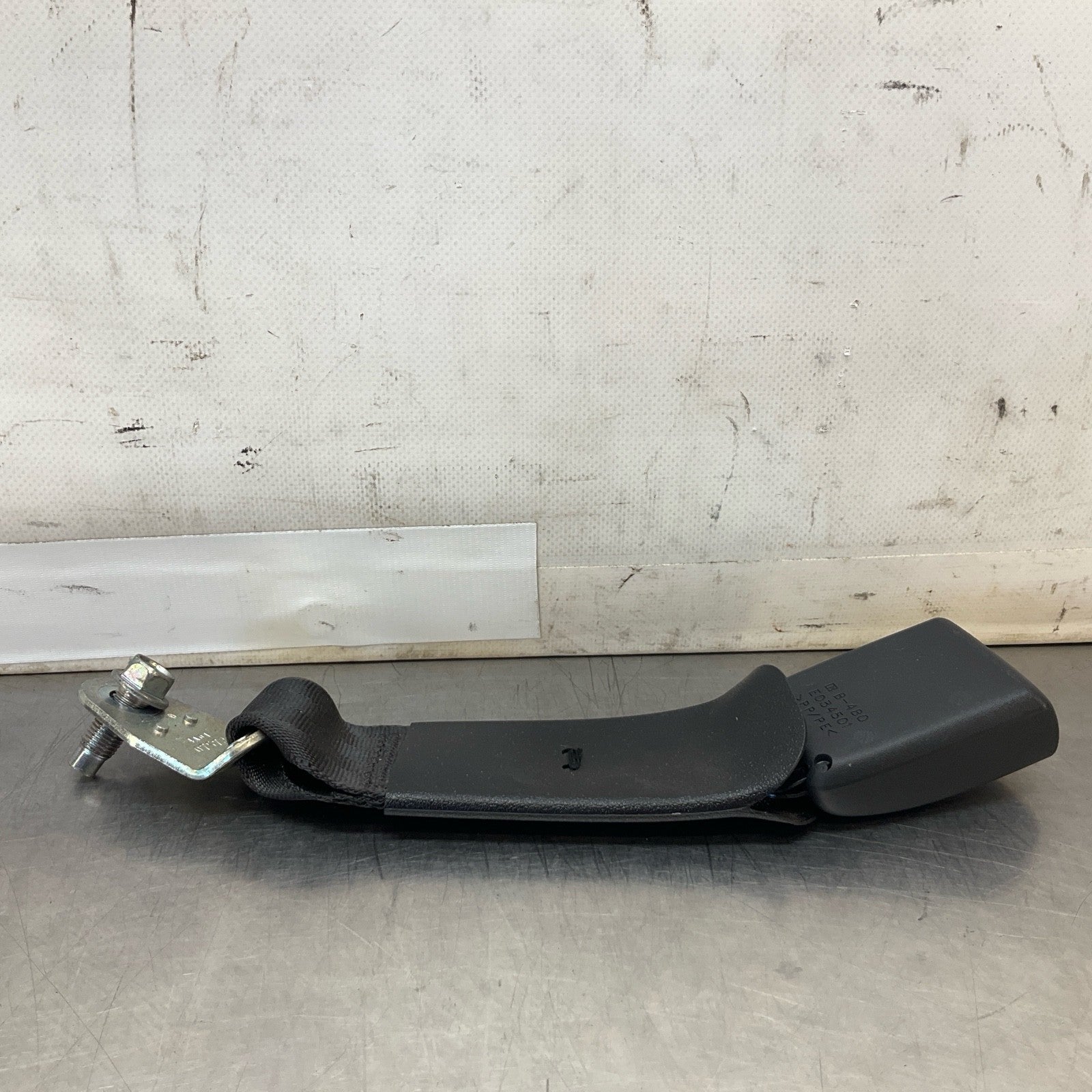 2015 Infiniti V36 G37 Rear Driver Seat Belt Buckle Oem 12Bd4Ga - On Point Parts Inc
