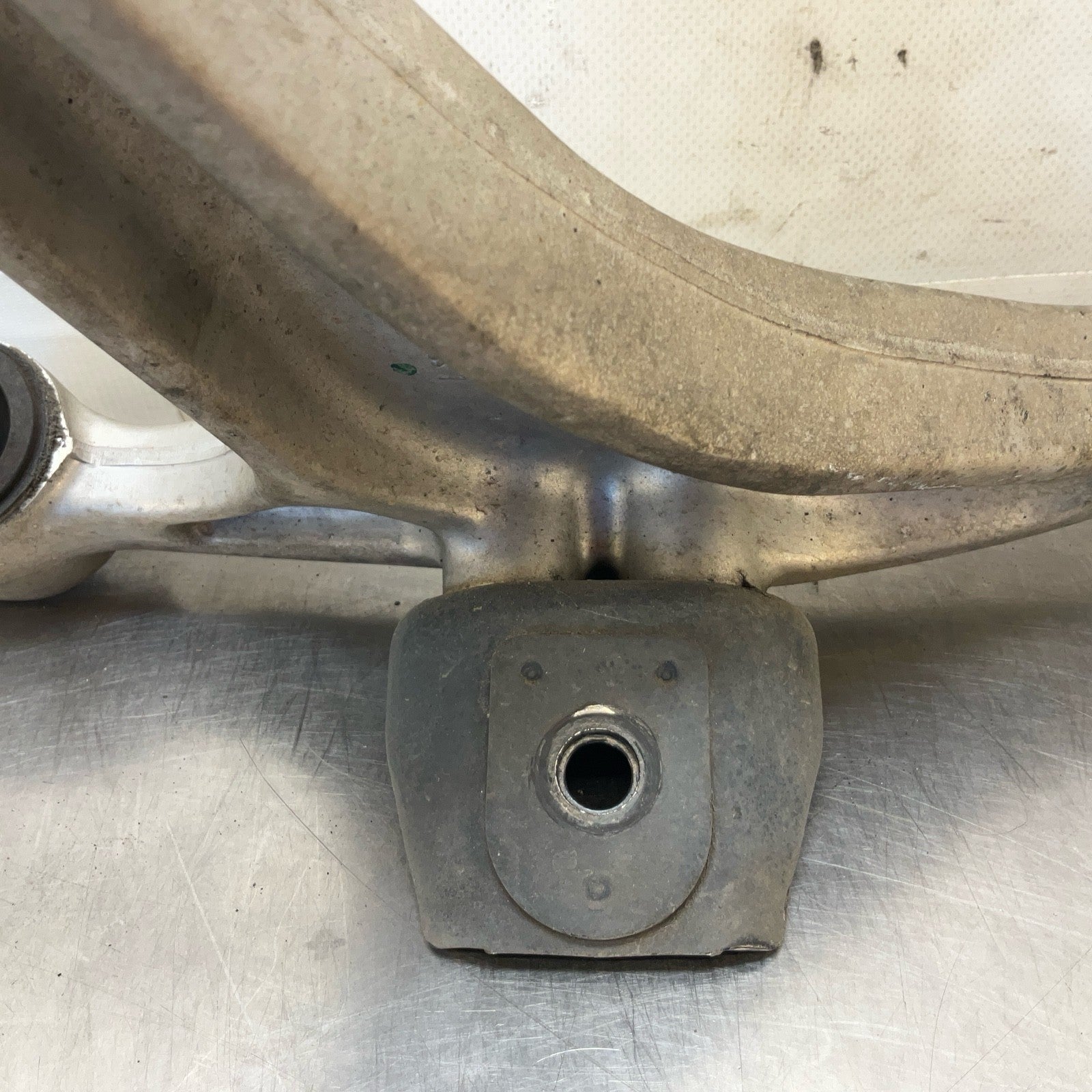 08-15 G37 Q60 Coupe Rear Pass Upper Control Arm Ball Joint 55501 Oem 12Bd4Gk - On Point Parts Inc