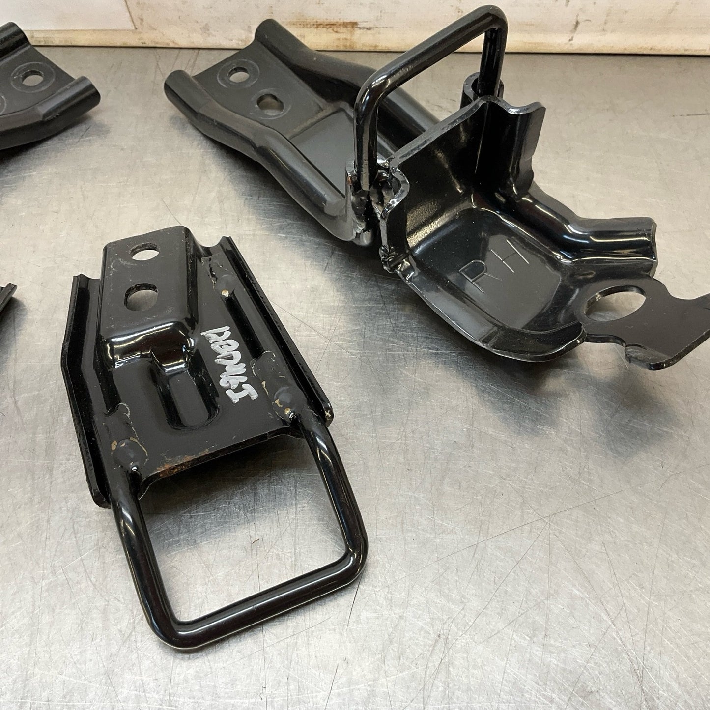 08-15 G37 Q60 Coupe Rear Cushion Striker Mounts Oem 12Bd4Gi - On Point Parts Inc