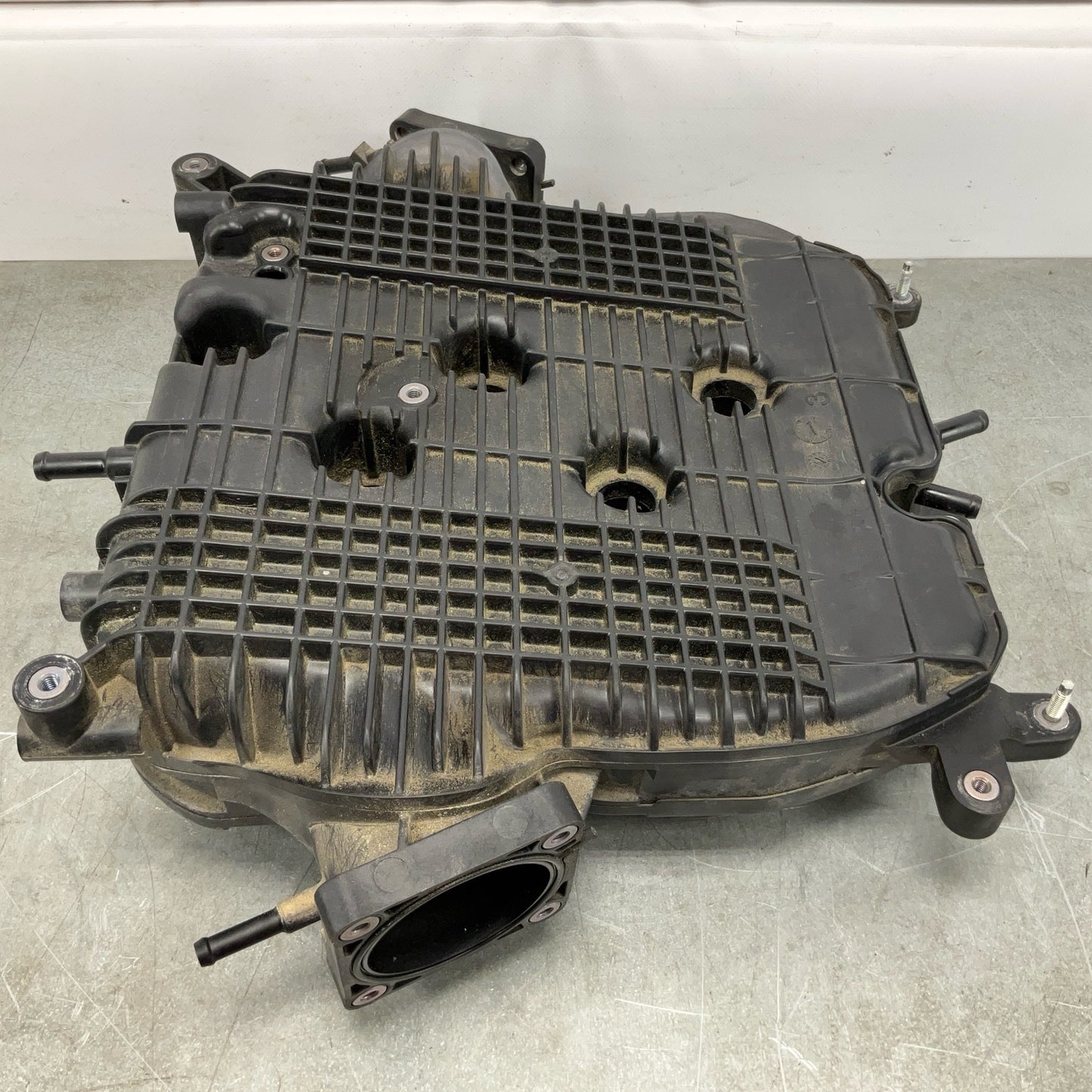 11-15 G37 Q50 Q60 12-20 370Z Upper Air Intake Plenum 14010EY02A Oem 12Bd4G0 - On Point Parts Inc