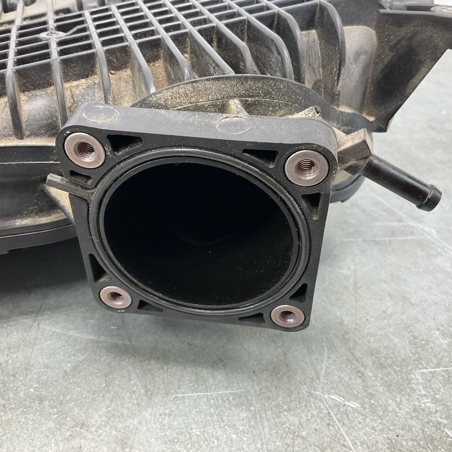 11-15 G37 Q50 Q60 12-20 370Z Upper Air Intake Plenum 14010EY02A Oem 12Bd4G0 - On Point Parts Inc