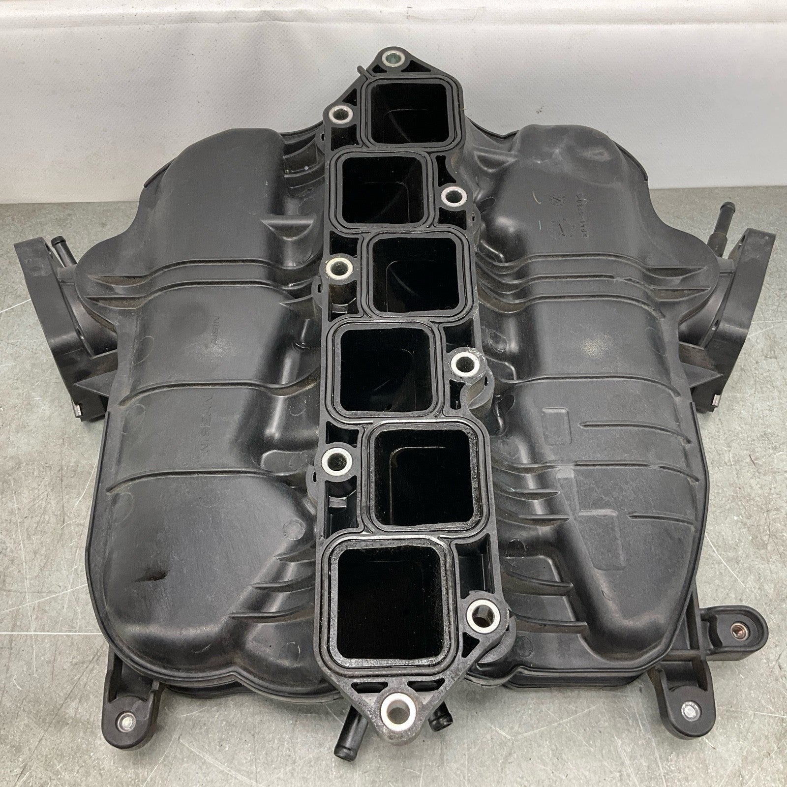 11-15 G37 Q50 Q60 12-20 370Z Upper Air Intake Plenum 14010EY02A Oem 12Bd4G0 - On Point Parts Inc