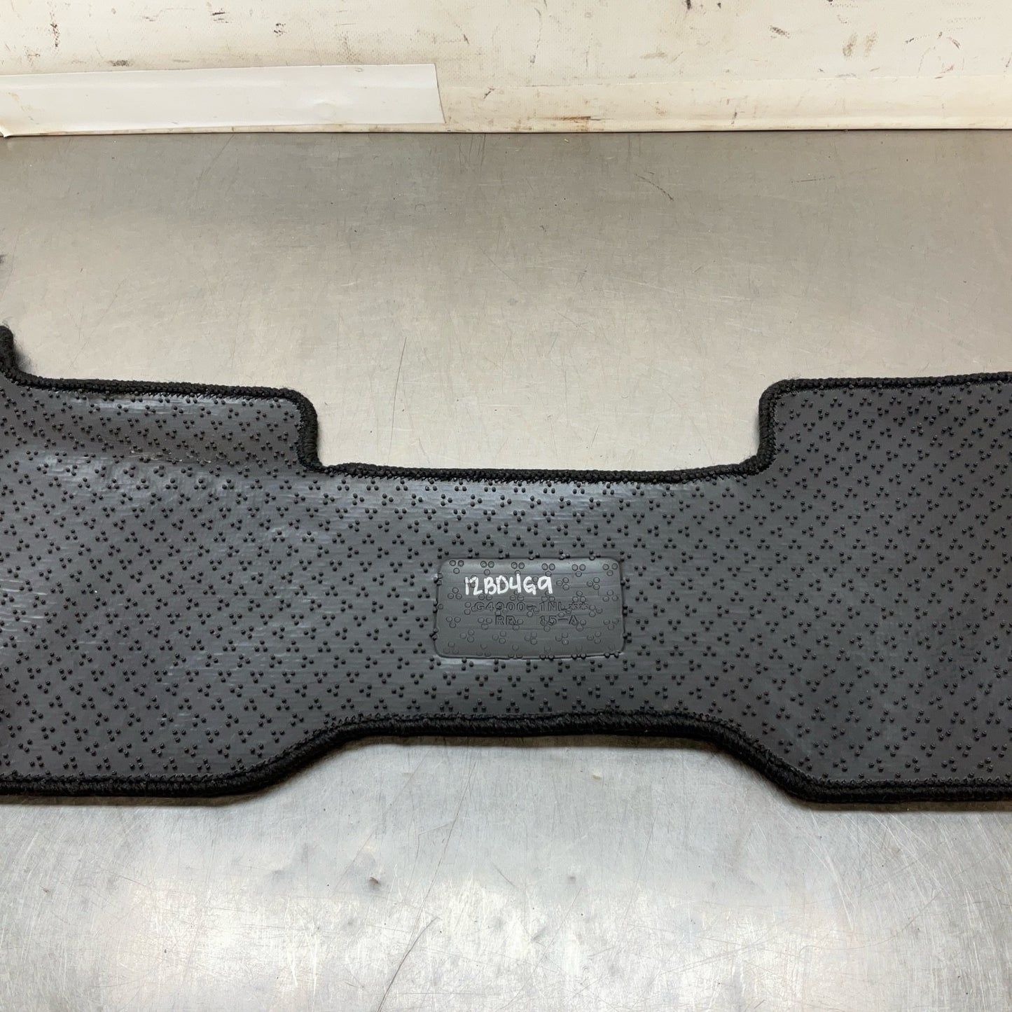 08-15 G37 Q60 Coupe Rear Carpet Floor Mat Oem 12Bd4G9 - On Point Parts Inc