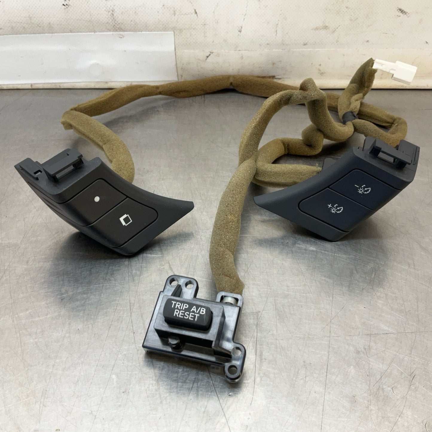 08-15 G37 Q60 Coupe Speedometer Switches 25273JK60A Oem 12Bd4Gc - On Point Parts Inc