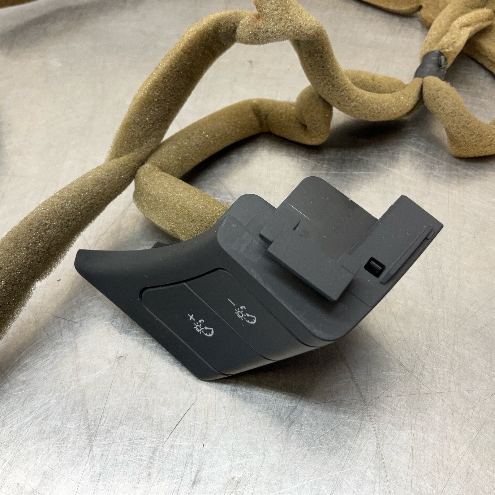 08-15 G37 Q60 Coupe Speedometer Switches 25273JK60A Oem 12Bd4Gc - On Point Parts Inc