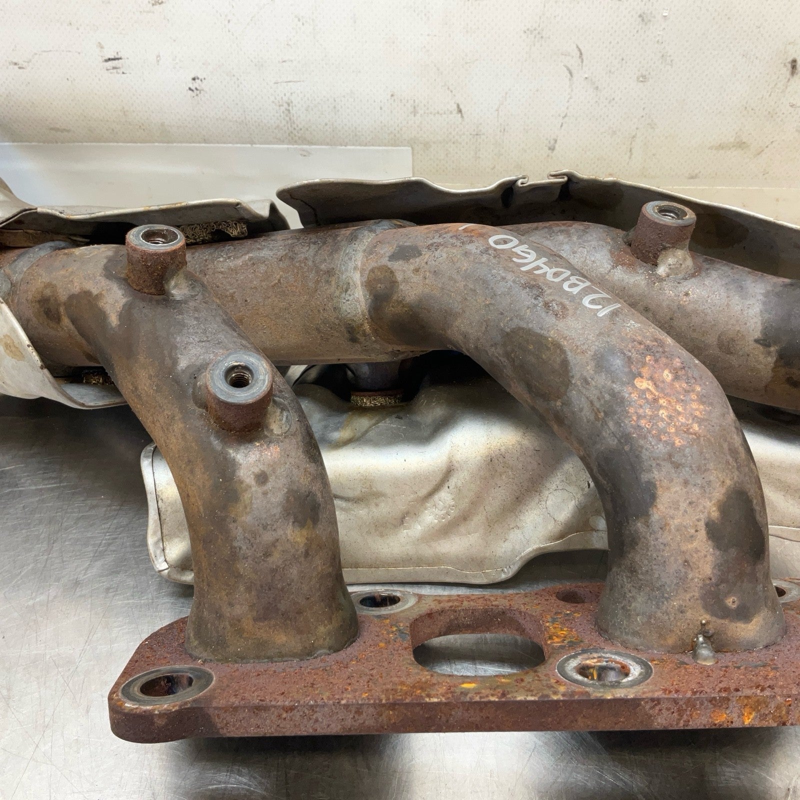 13-15 G37 Q50 Q60 Driver Vq37Vhr Exhaust Manifold Header 140D21PM0A Oem 12Bd4G0 - On Point Parts Inc