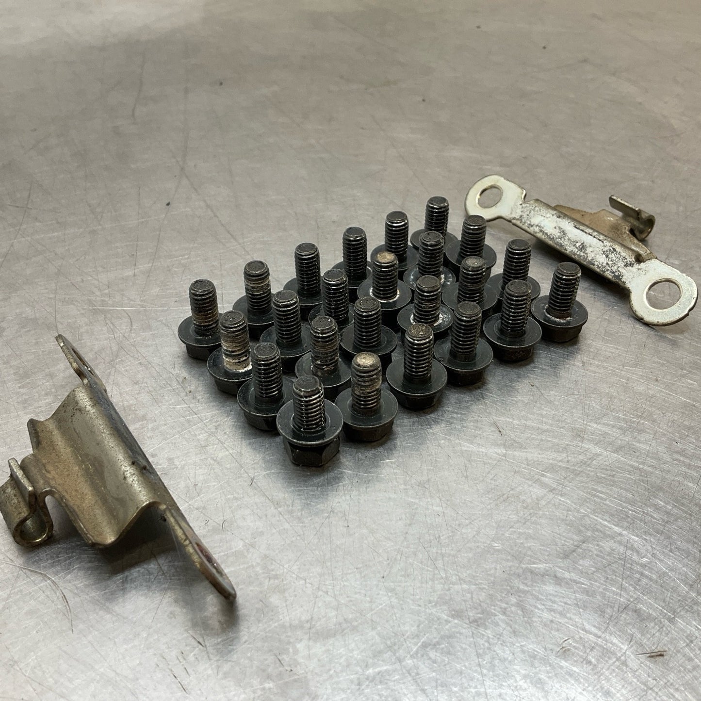 2015 Infiniti V36 G37 A/T Oil Pan Hardware Oem 12Bd4Gi - On Point Parts Inc