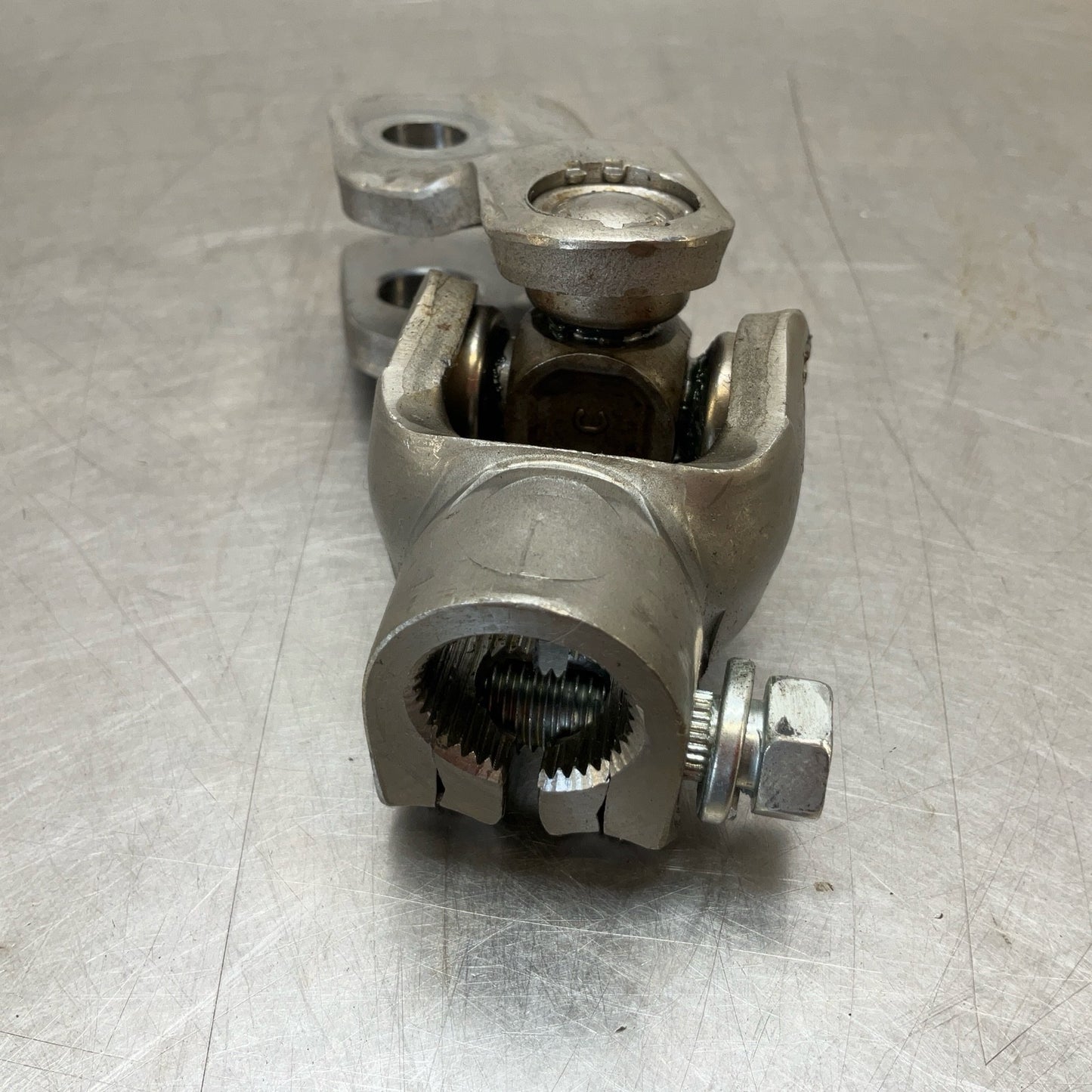 08-22 G35 G37 Q50 Q60 09-20 370Z Upper Steering Column U Joint Oem 12Bd4Gi - On Point Parts Inc