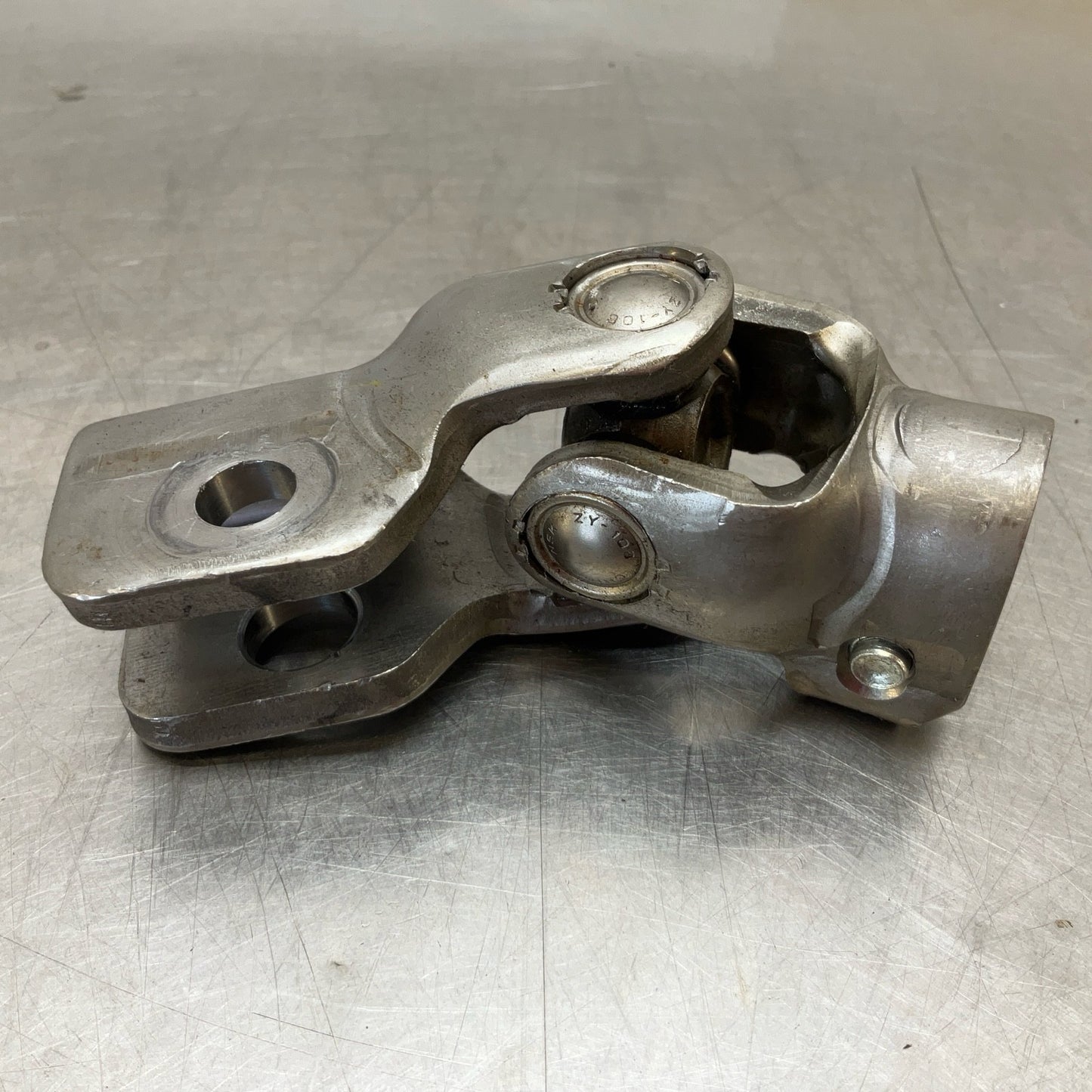 08-22 G35 G37 Q50 Q60 09-20 370Z Upper Steering Column U Joint Oem 12Bd4Gi - On Point Parts Inc