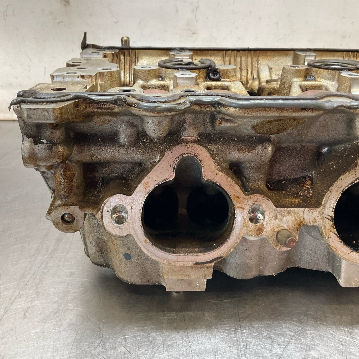 08-15 G35 G37 Q50 Q60 09-20 370Z Driver Vq37Vhr Cylinder Head Oem 12Bd4G0 - On Point Parts Inc