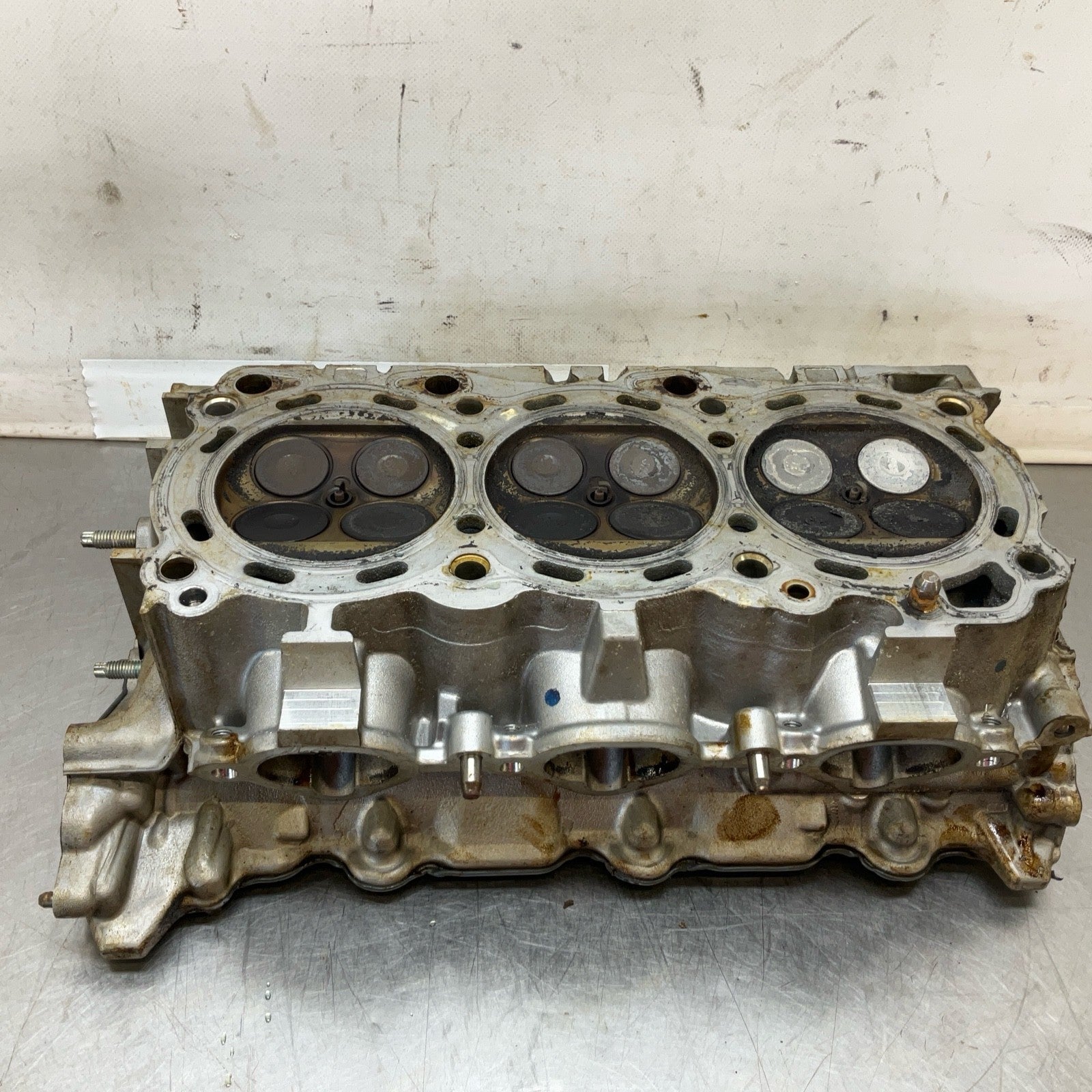 08-15 G35 G37 Q50 Q60 09-20 370Z Driver Vq37Vhr Cylinder Head Oem 12Bd4G0 - On Point Parts Inc