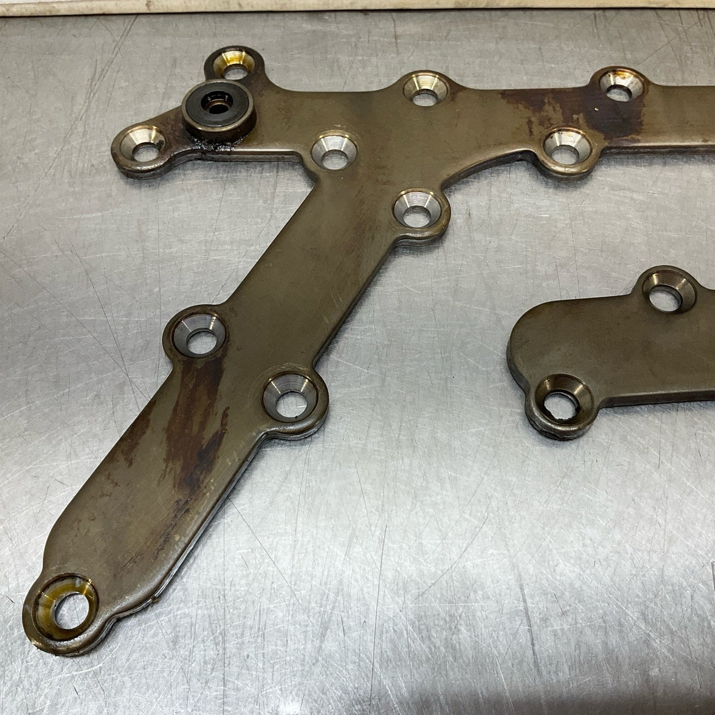 08-15 G35 G37 Q50 Q60 09-20 370Z Rear Timing Oil Galley Cover Oem 12Bd4G0 - On Point Parts Inc