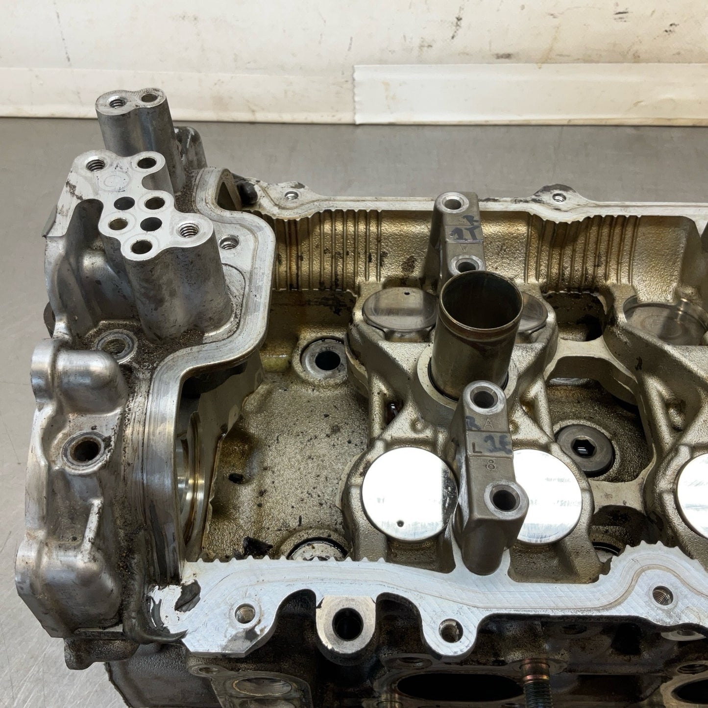 04-06 350Z G35 Passenger Vq35De Revup Cylinder Head 11040Ac700 Oem Kyf - On Point Parts Inc