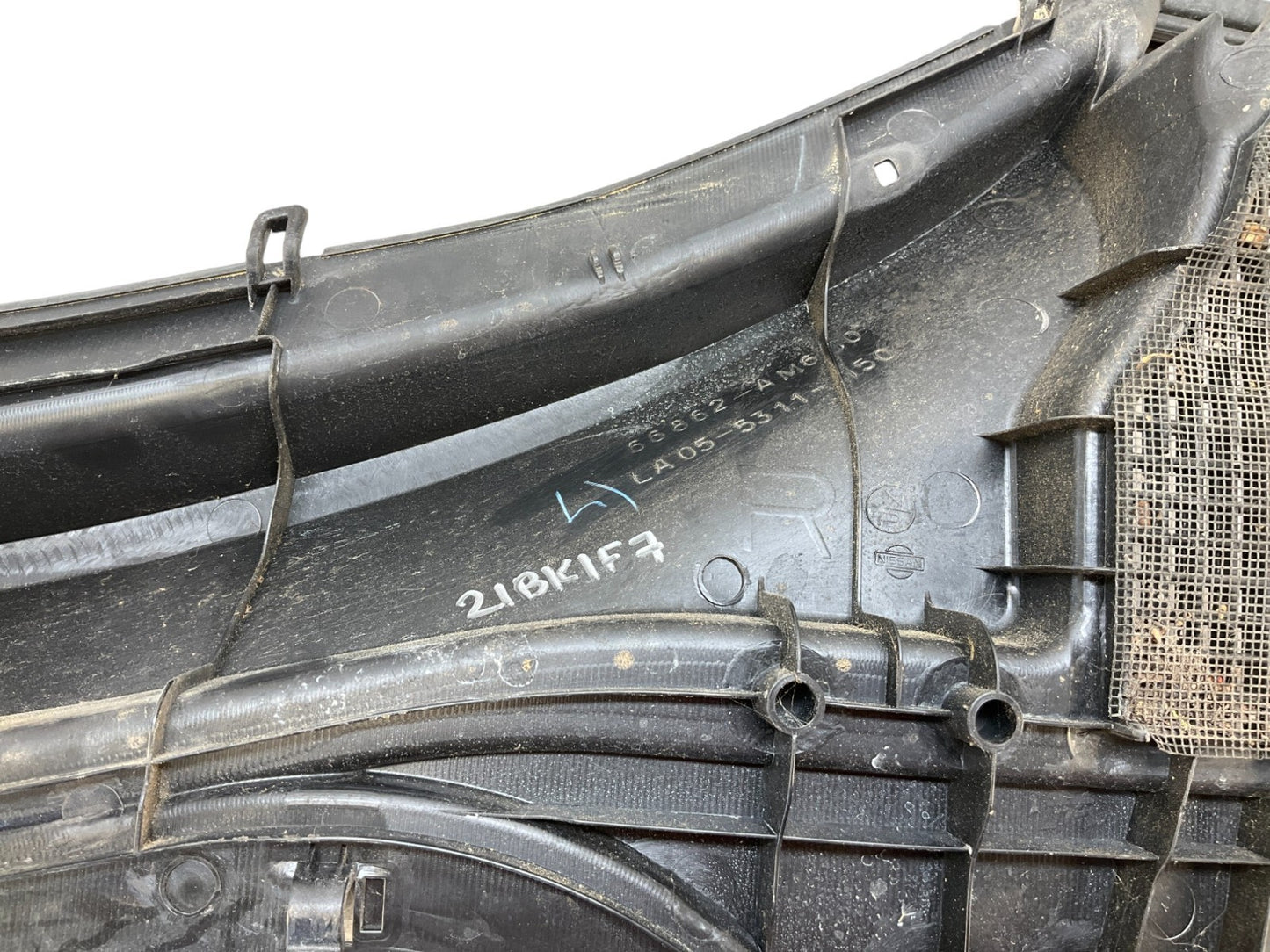 03-07 G35 Coupe Front Windshield Cowl Wiper Cover Panel 66863Am61A Oem K1F - On Point Parts Inc