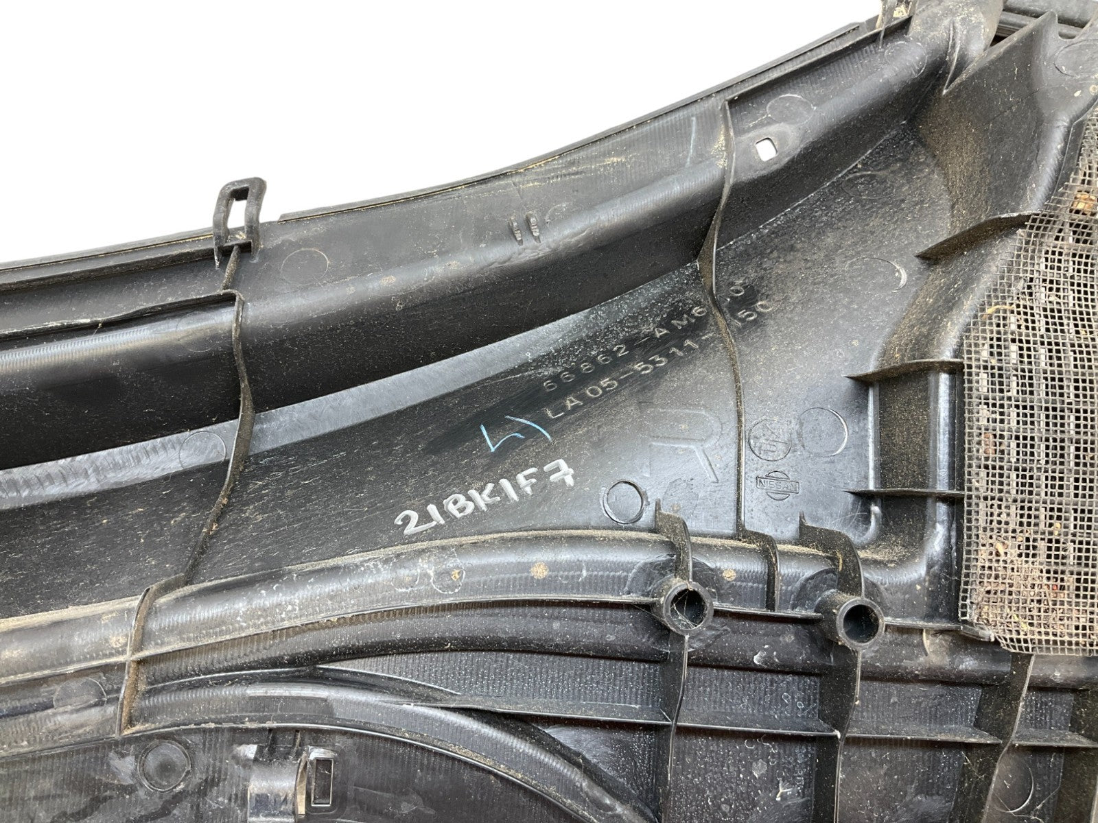 03-07 G35 Coupe Front Windshield Cowl Wiper Cover Panel 66863Am61A Oem K1F - On Point Parts Inc