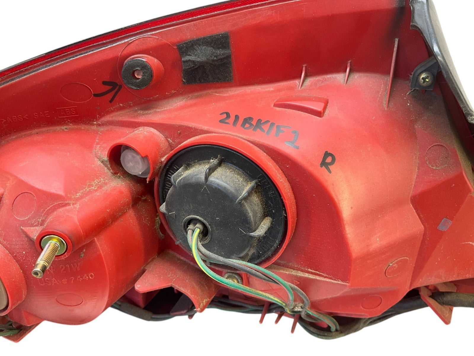 03-07 G35 Coupe Passenger Tail Light Assembly 26550Am825 Oem K1F - On Point Parts Inc