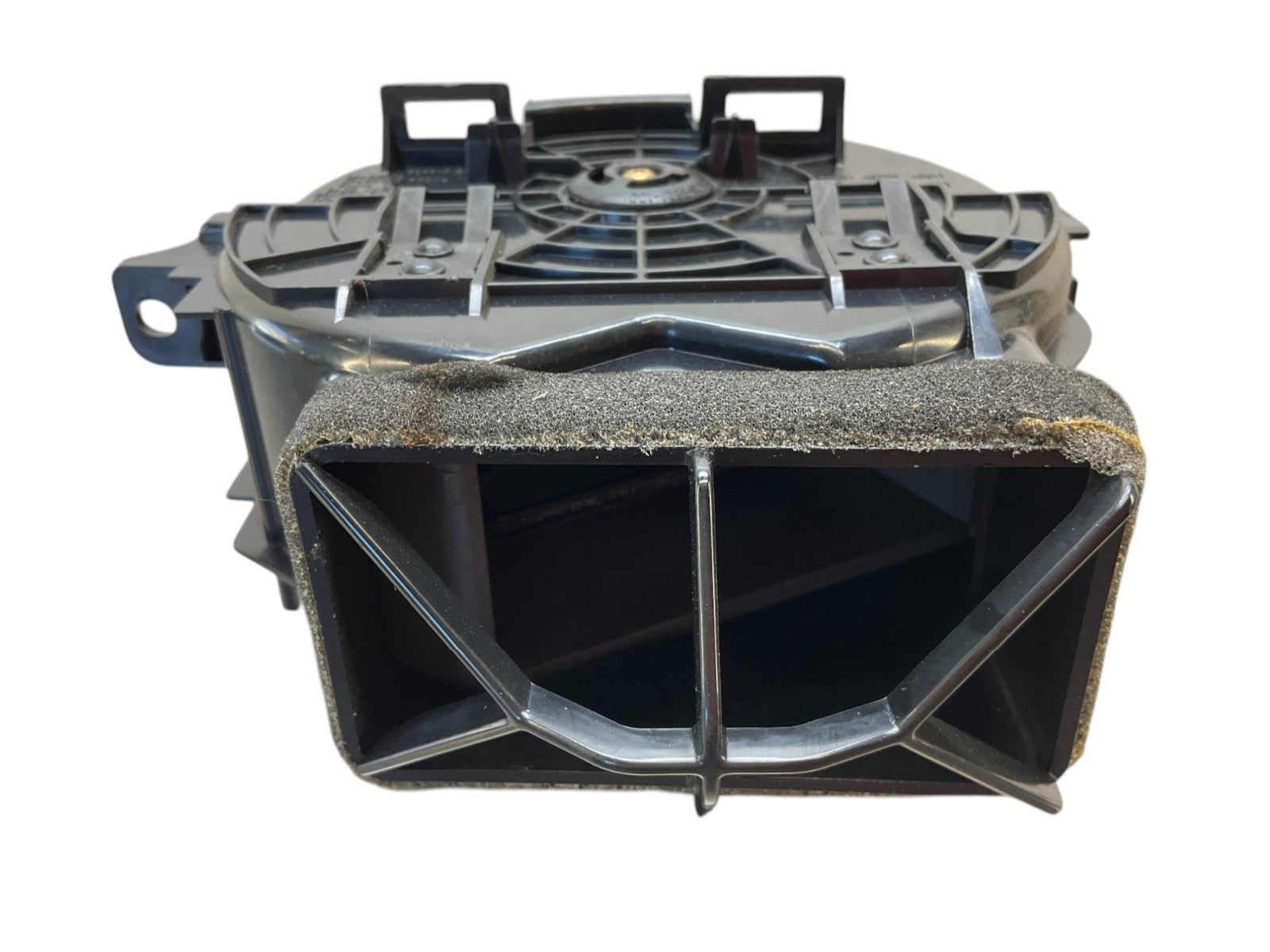 04-07 G35 Coupe Driver Center Dash Vent Trim 68751Ac700 Oem K1F - On Point Parts Inc