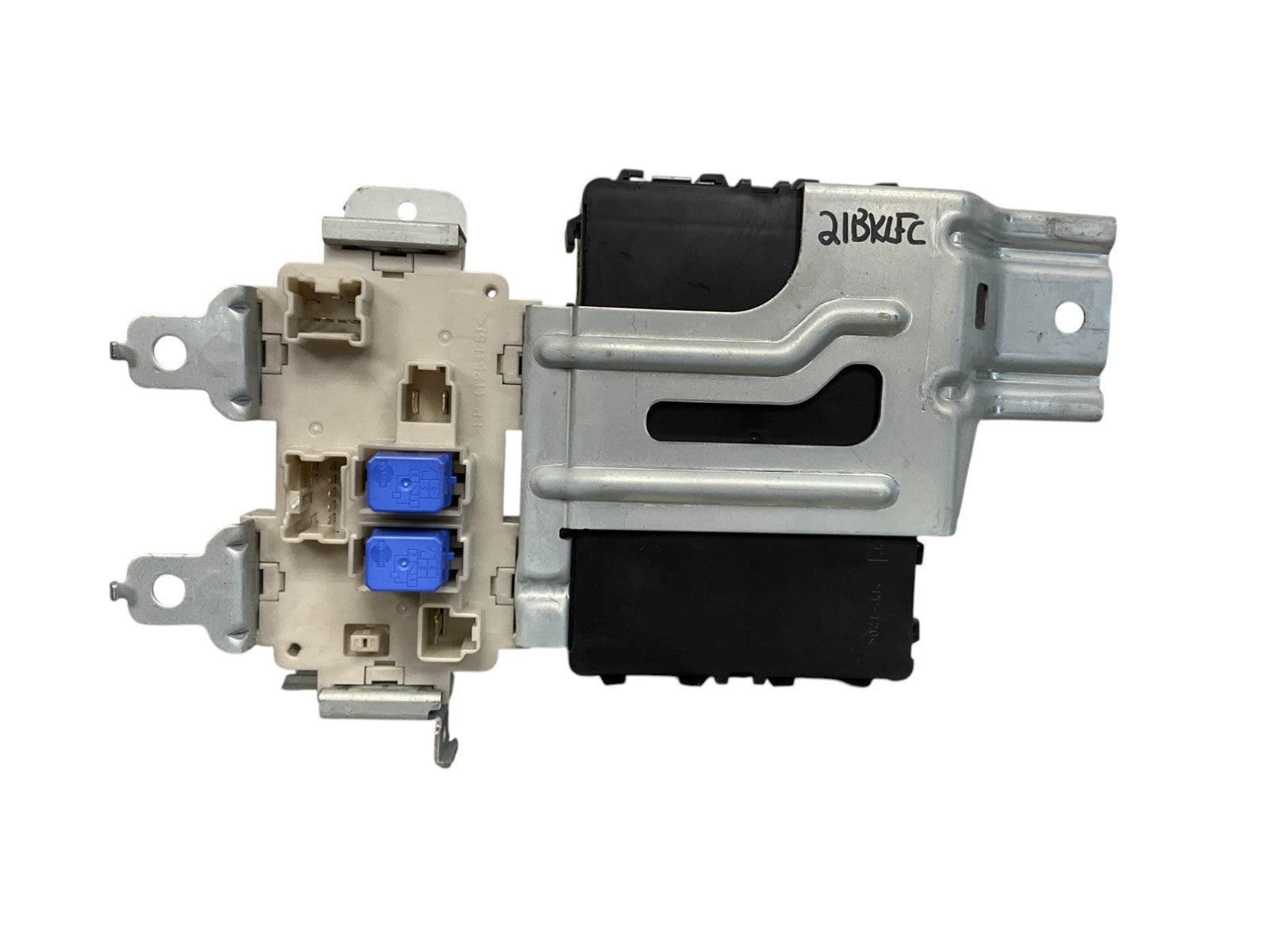 04-06 G35 Bcm Body Control Module Automatic Fuse Panel 284B1Ac700 Oem K1F - On Point Parts Inc