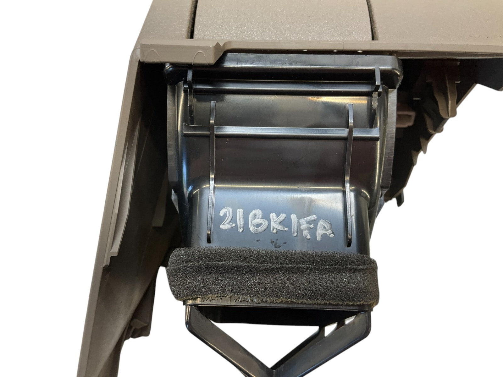 04-07 G35 Coupe Driver Dash Vent Trim 68761Ac700 Oem K1F - On Point Parts Inc