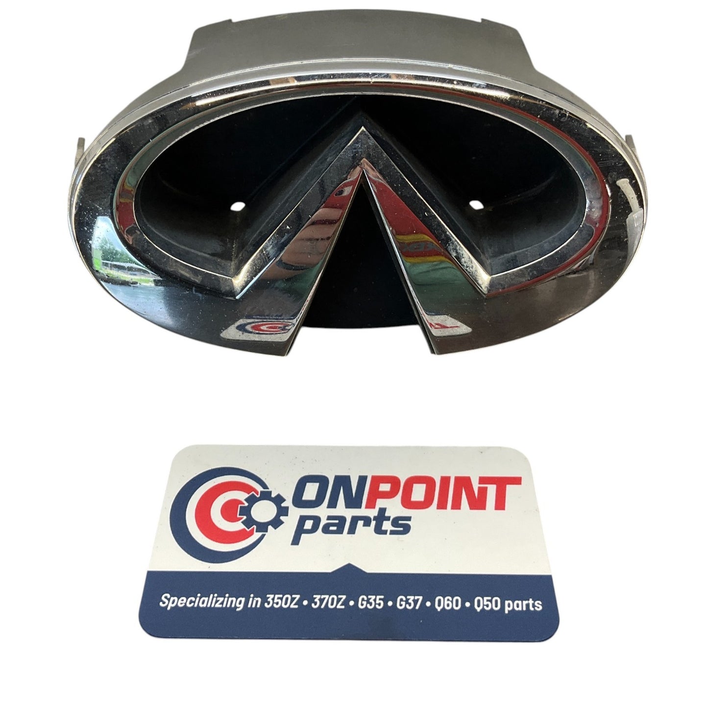 09-13 G37 Sedan Grille Emblem Ornament 628901Nf1A Oem Fjg - On Point Parts Inc