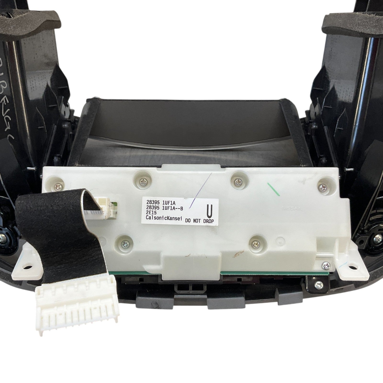 09-15 G37 Q60 Front Center Dash Media Screen Bezel Trim 68270Jk00C Oem Fjg - On Point Parts Inc