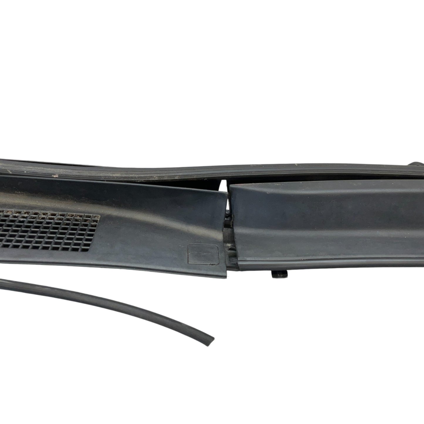 03-05 G35 Coupe Windshield Cowl Wiper Cover Panel 66863Am600 Oem Gng - On Point Parts Inc