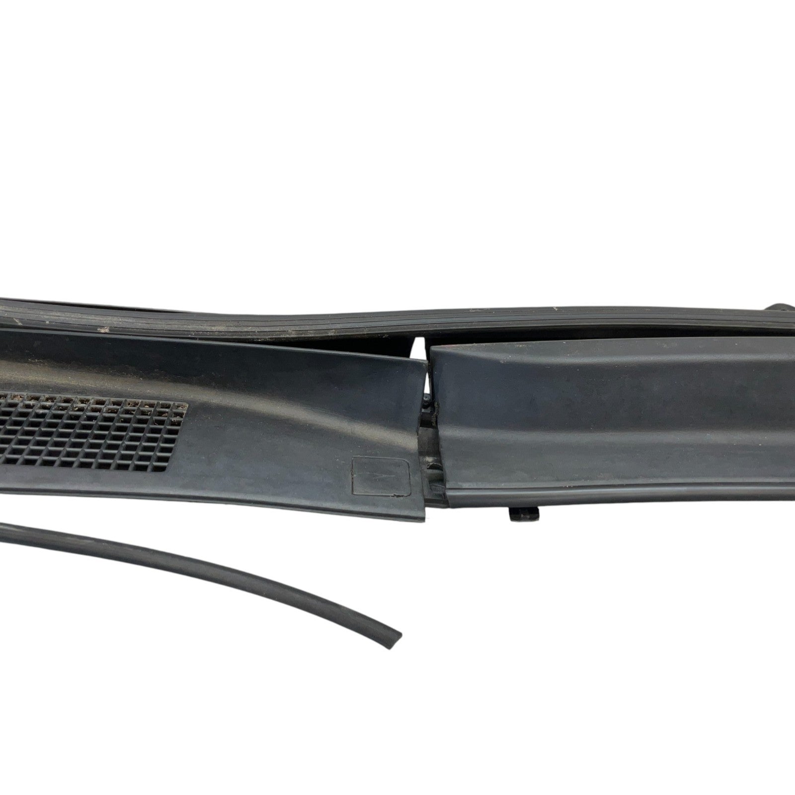 03-05 G35 Coupe Windshield Cowl Wiper Cover Panel 66863Am600 Oem Gng - On Point Parts Inc