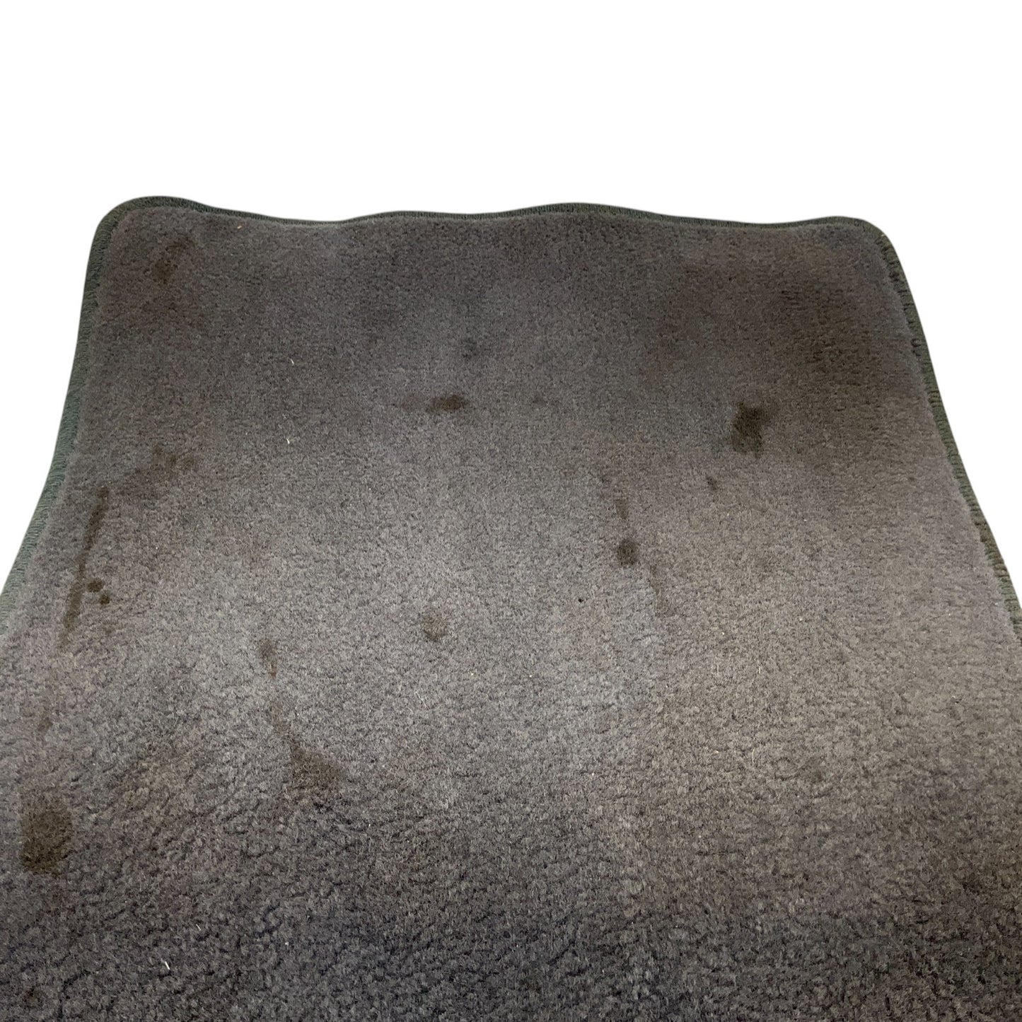 03-07 G35 Coupe Front Passenger Carpet Floor Mat 999E2Jpc00 Oem Gng - On Point Parts Inc